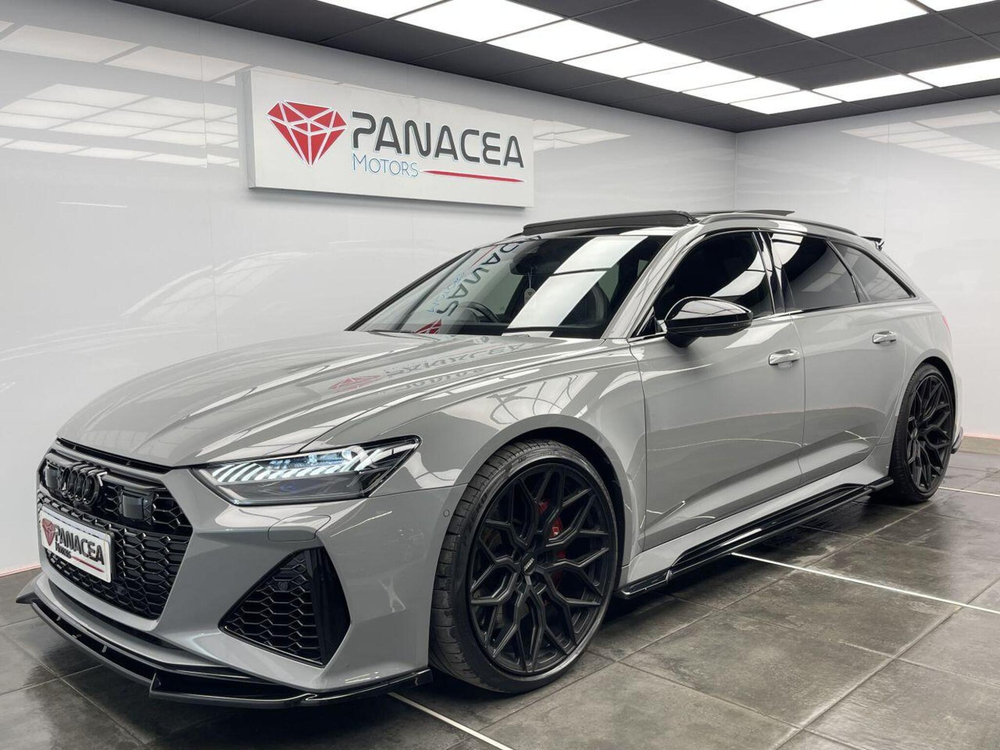 2021 Audi RS6 AVANT image 42