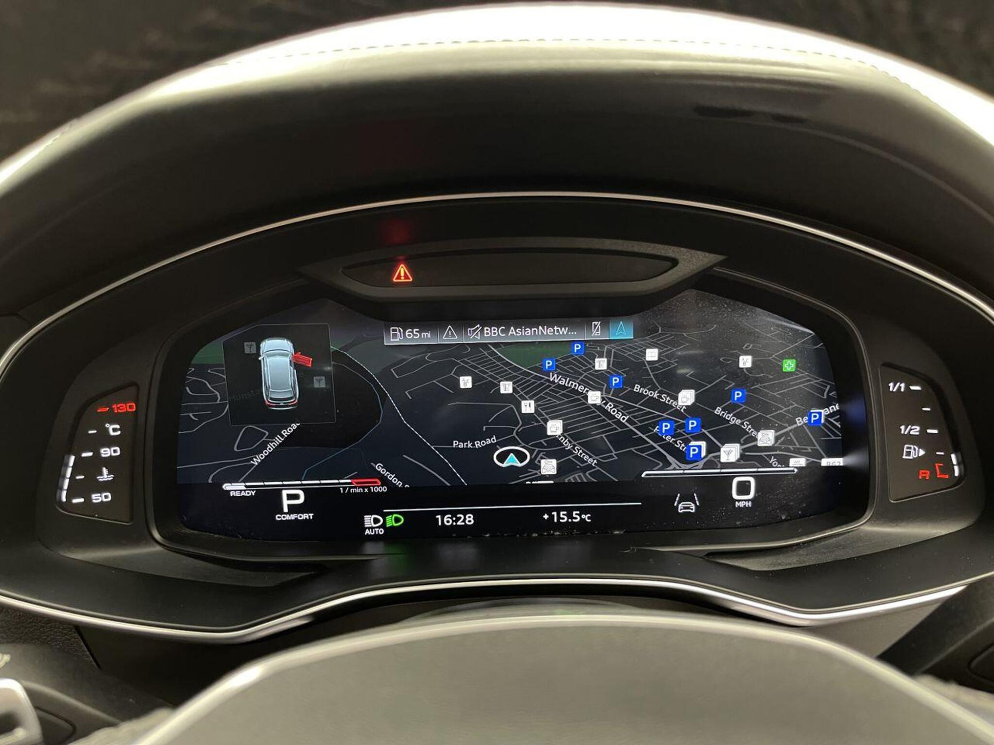 2021 Audi RS6 AVANT image 30