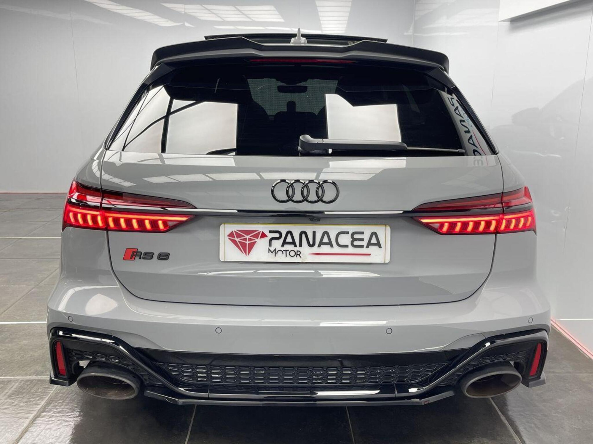 2021 Audi RS6 AVANT image 44