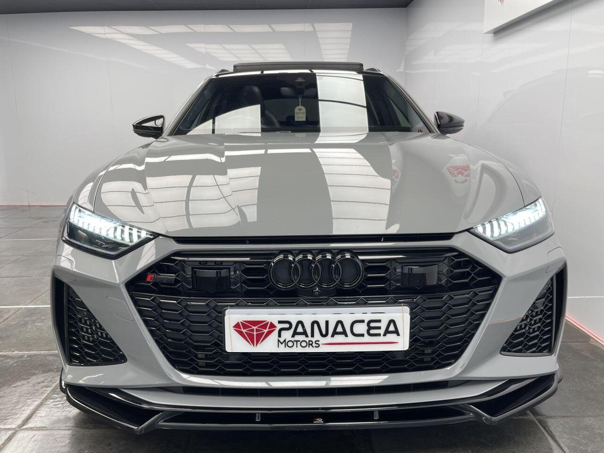 2021 Audi RS6 AVANT image 5