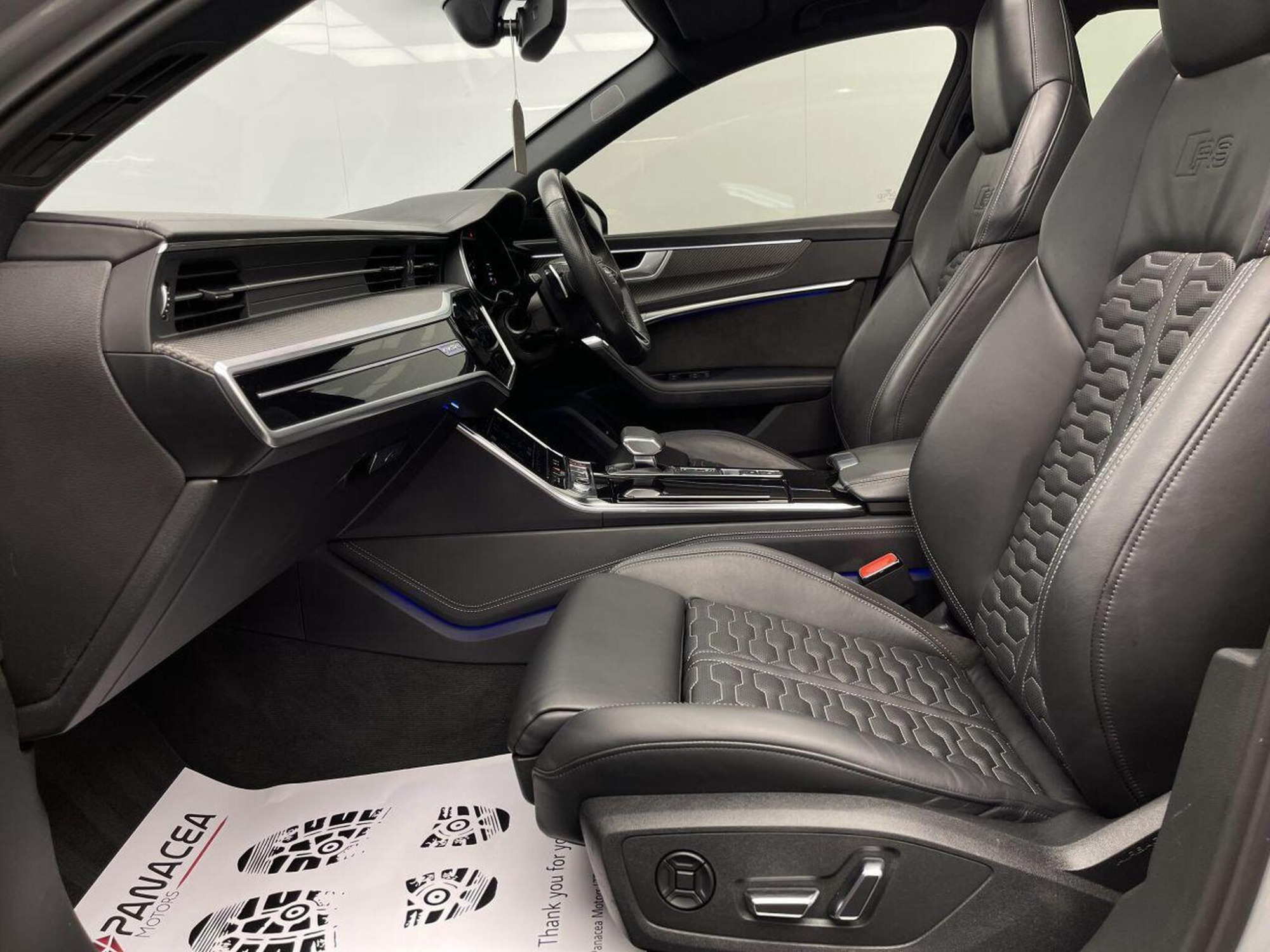 2021 Audi RS6 AVANT image 50