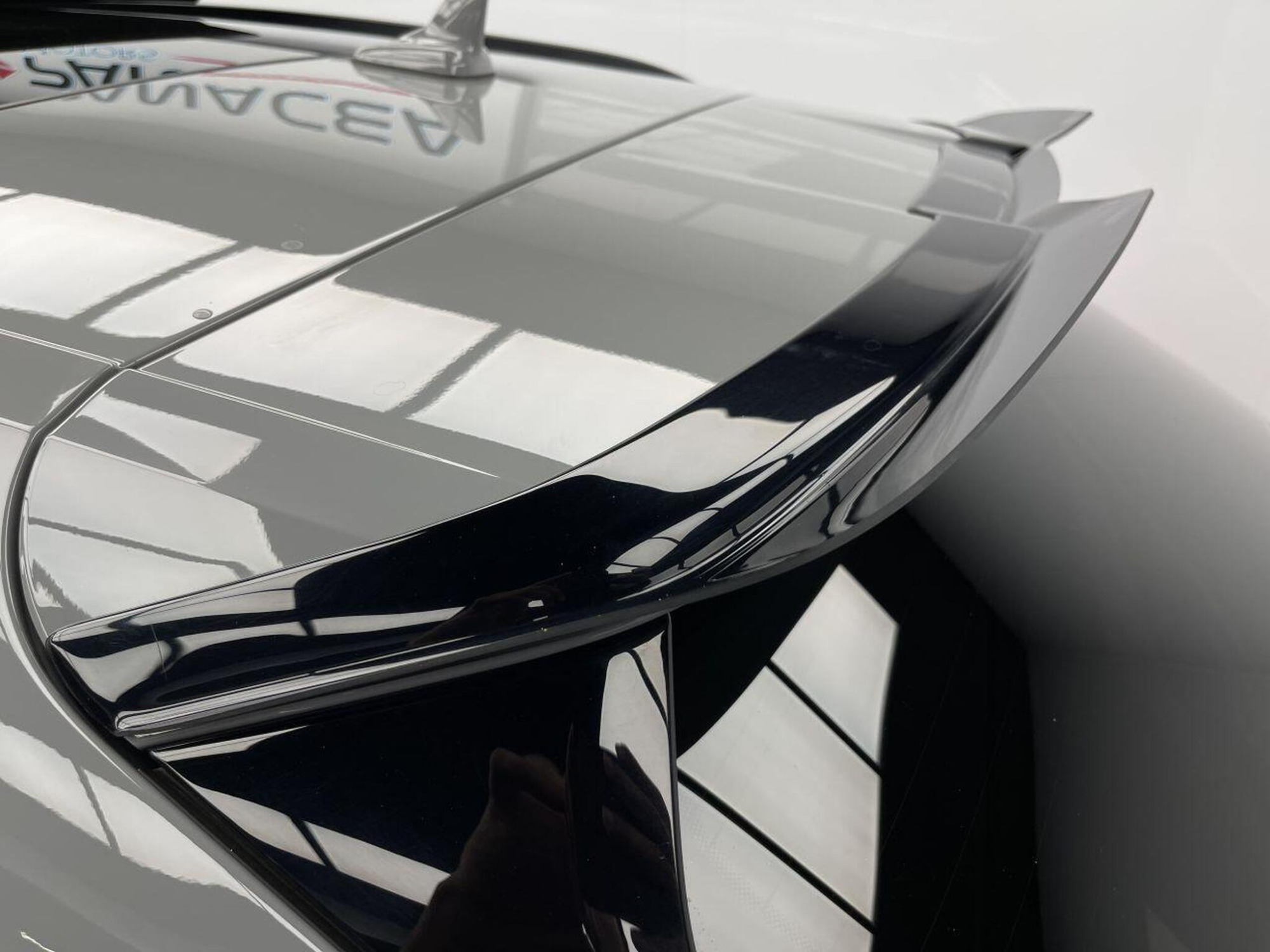 2021 Audi RS6 AVANT image 45