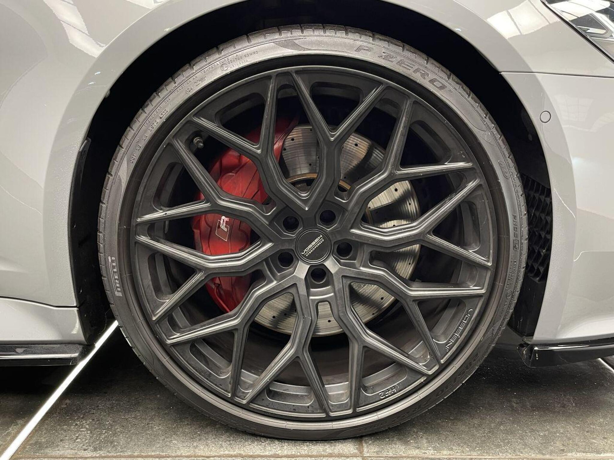 2021 Audi RS6 AVANT image 14
