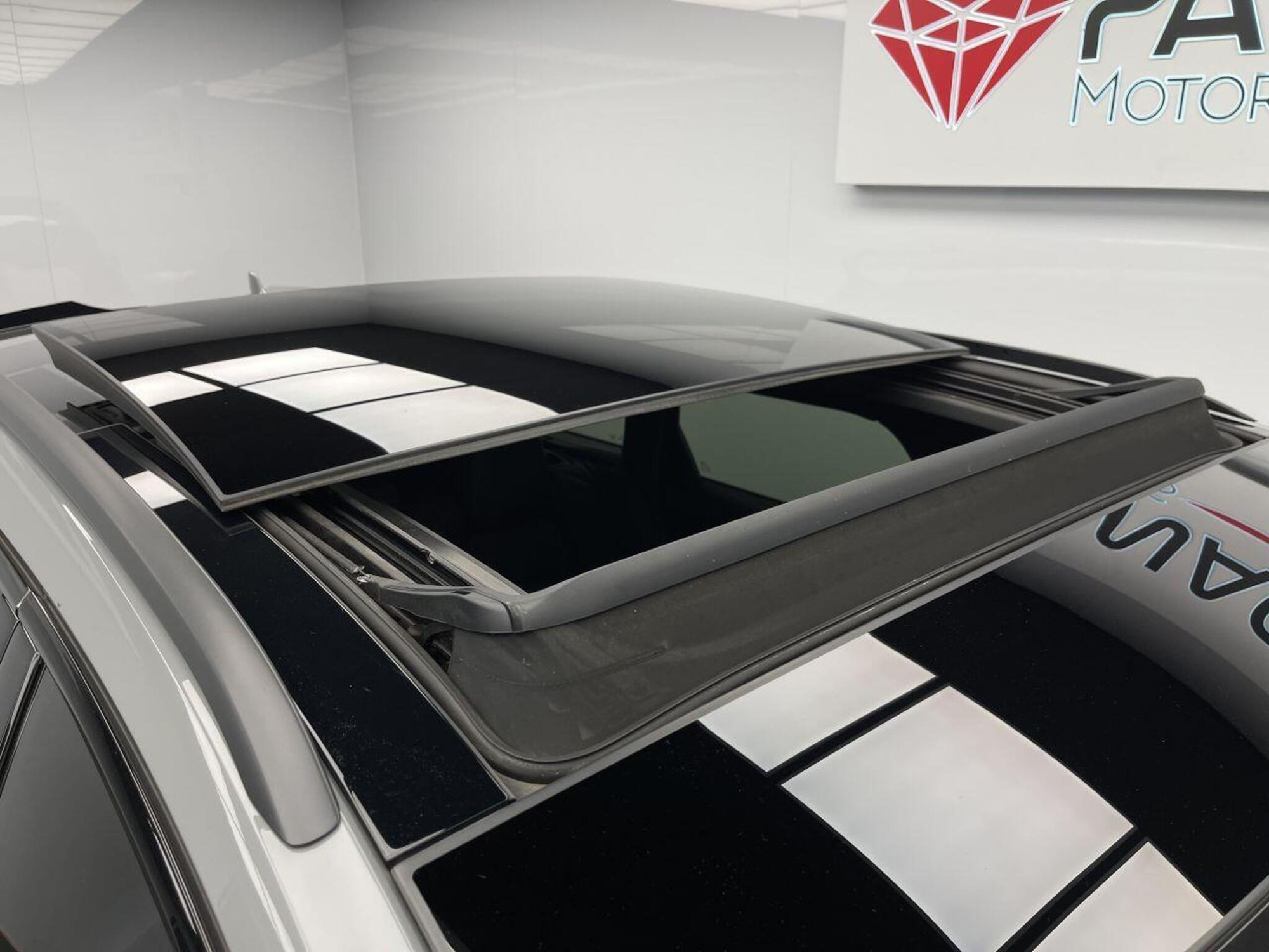 2021 Audi RS6 AVANT image 13