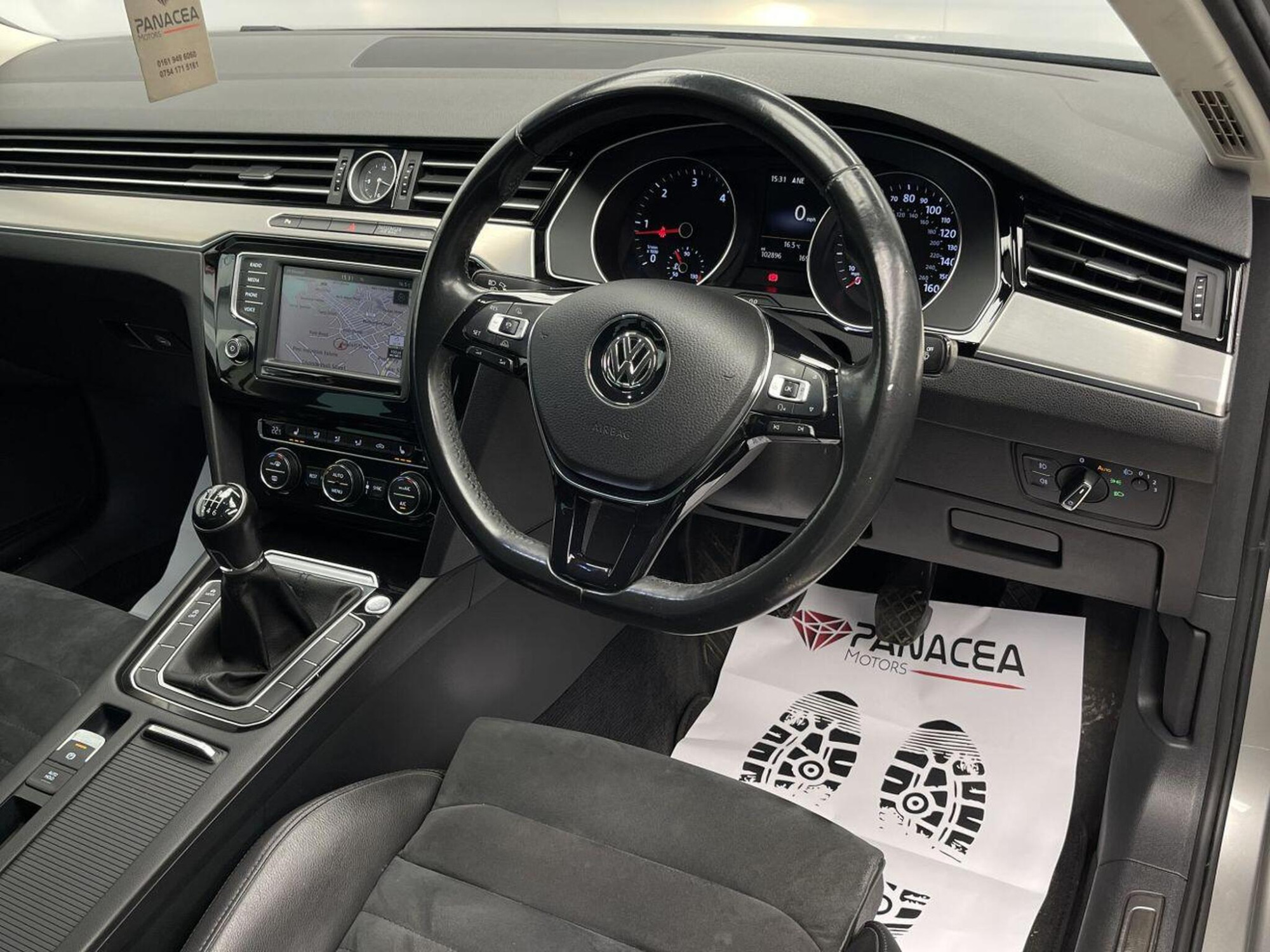 2016 Volkswagen PASSAT image 2