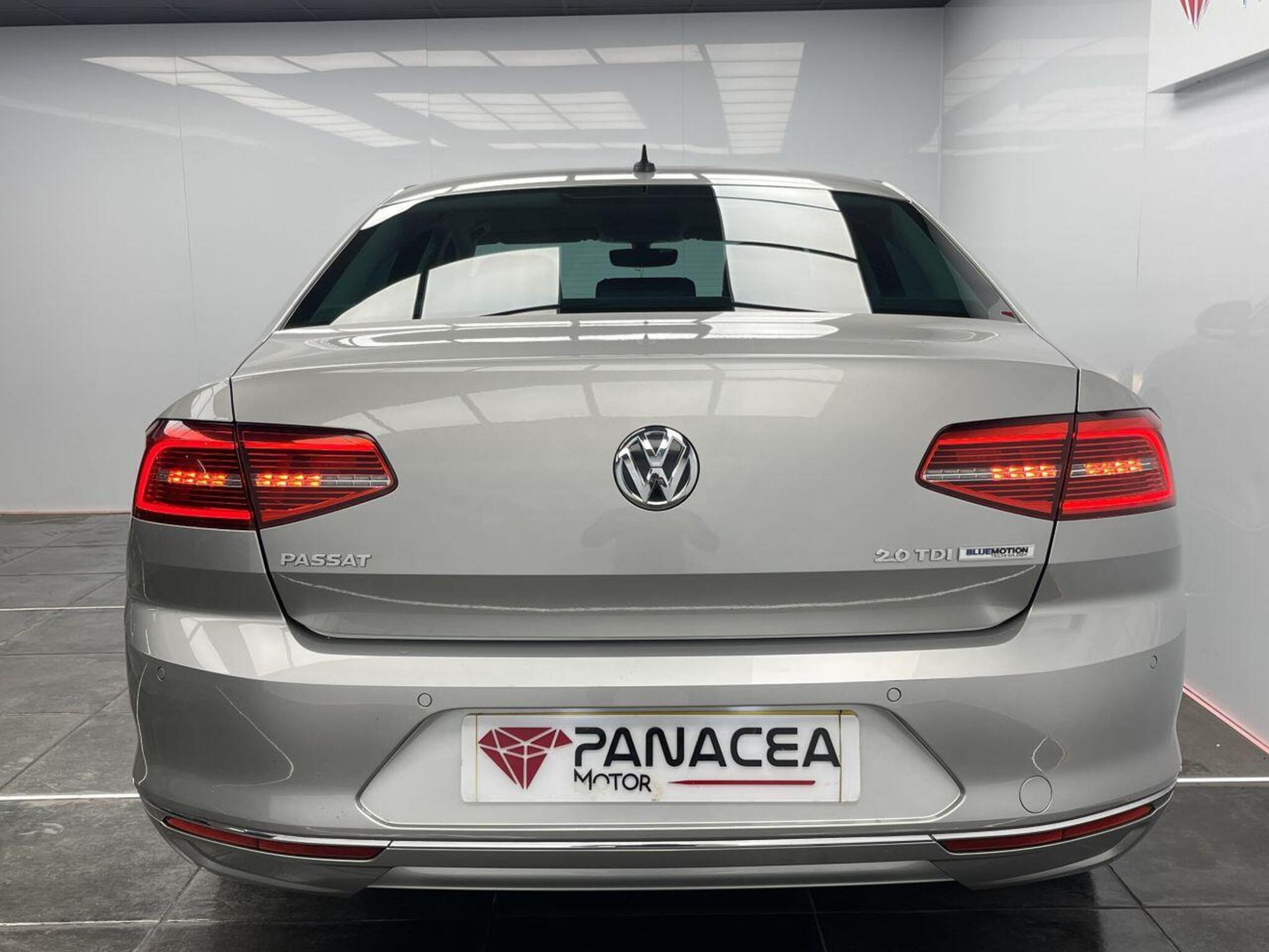 2016 Volkswagen PASSAT image 29