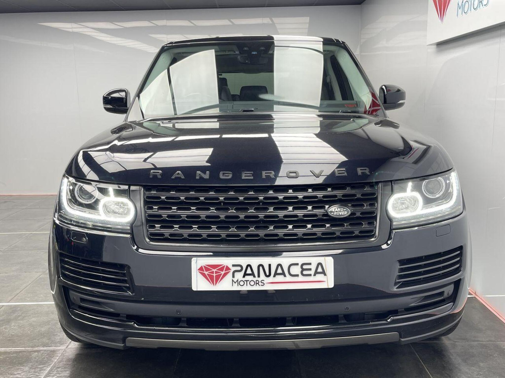 2017 Land Rover RANGE ROVER image 6