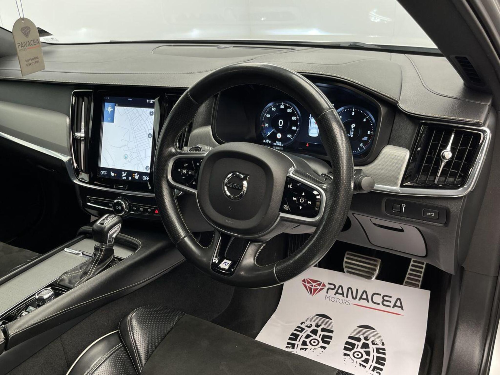 2017 Volvo S90 image 2
