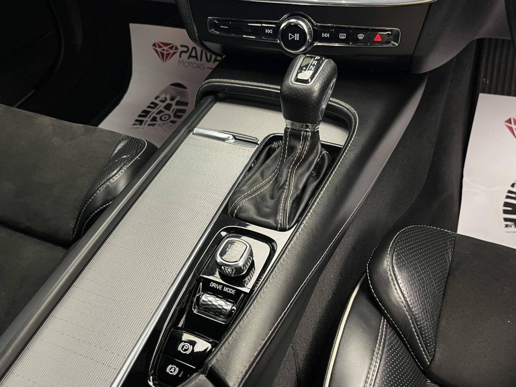 2017 Volvo S90 image 23