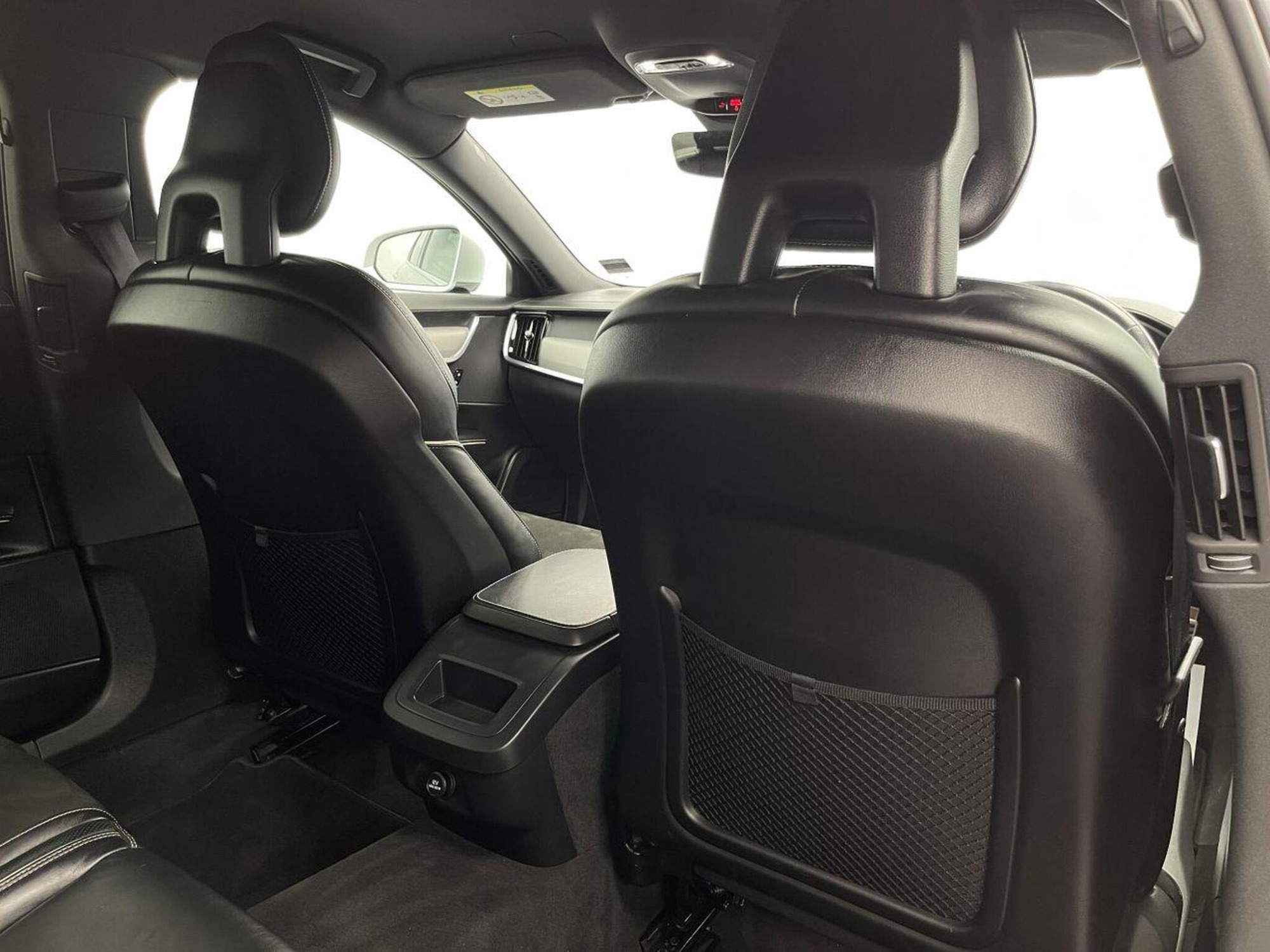 2017 Volvo S90 image 26