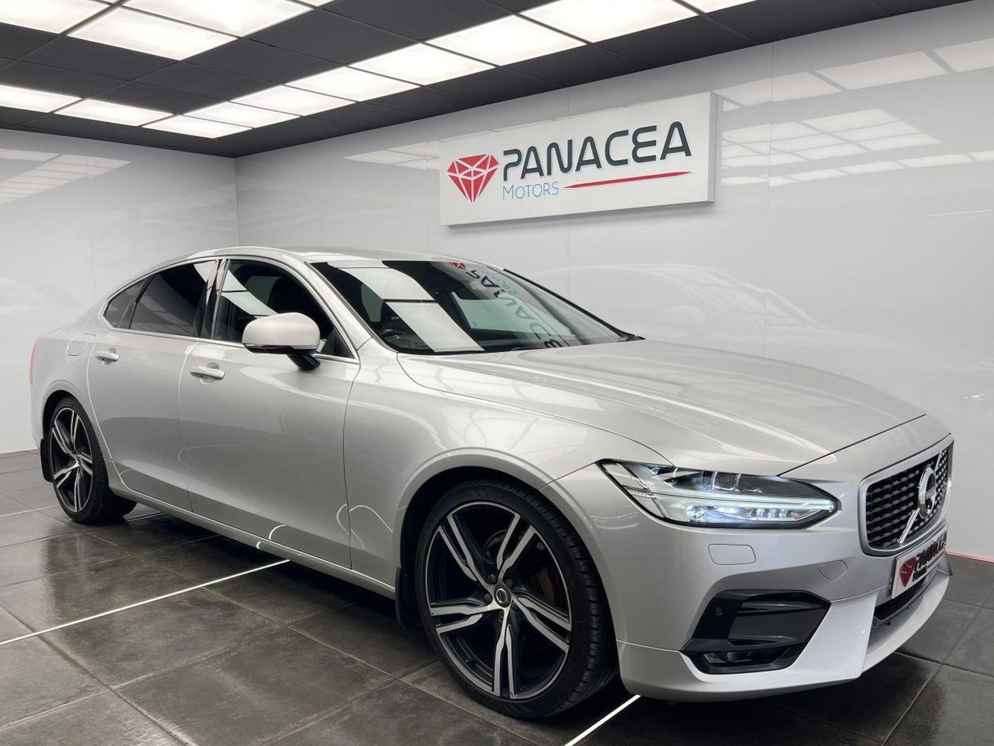 2017 Volvo S90 image 5