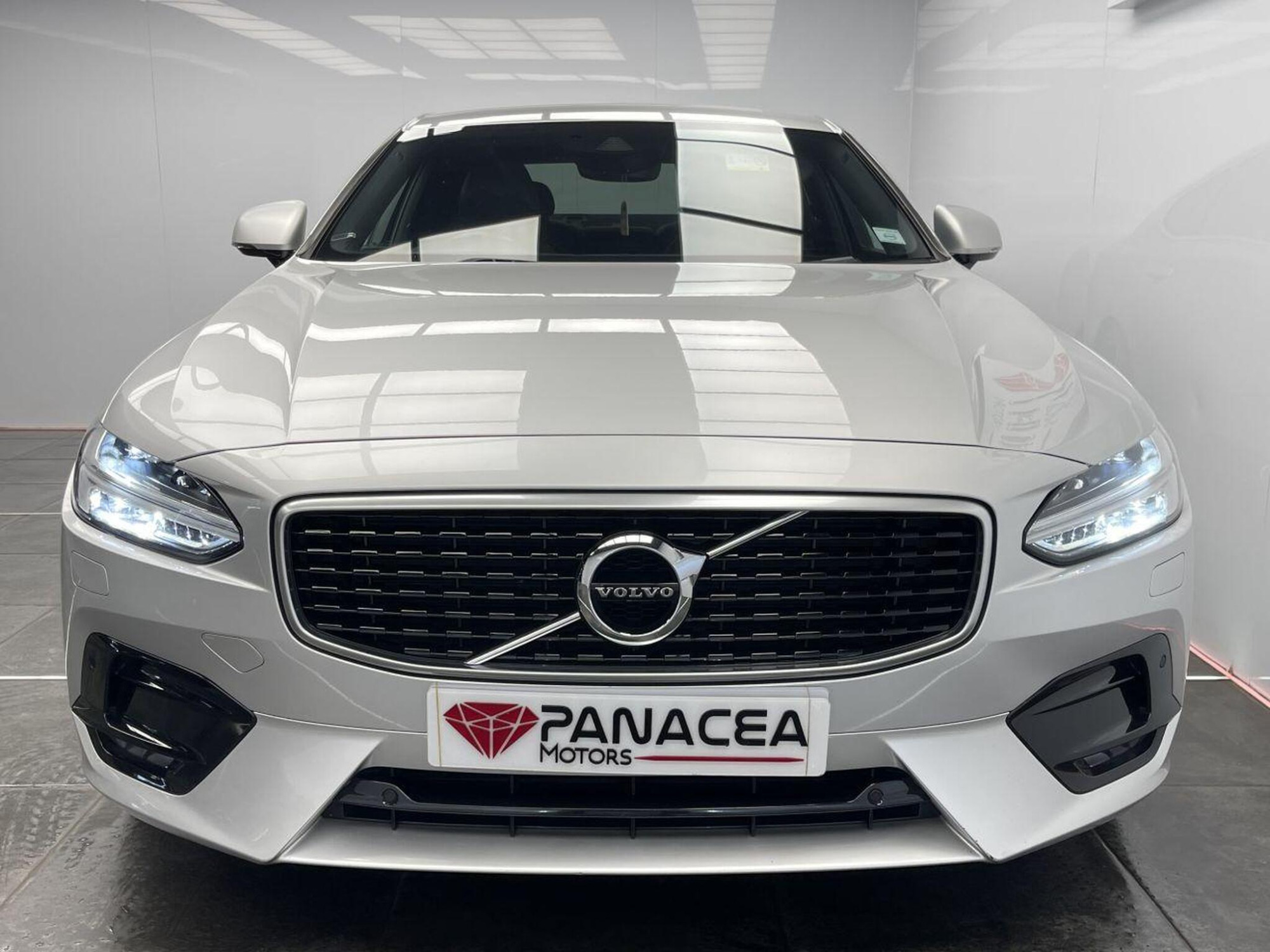 2017 Volvo S90 image 6