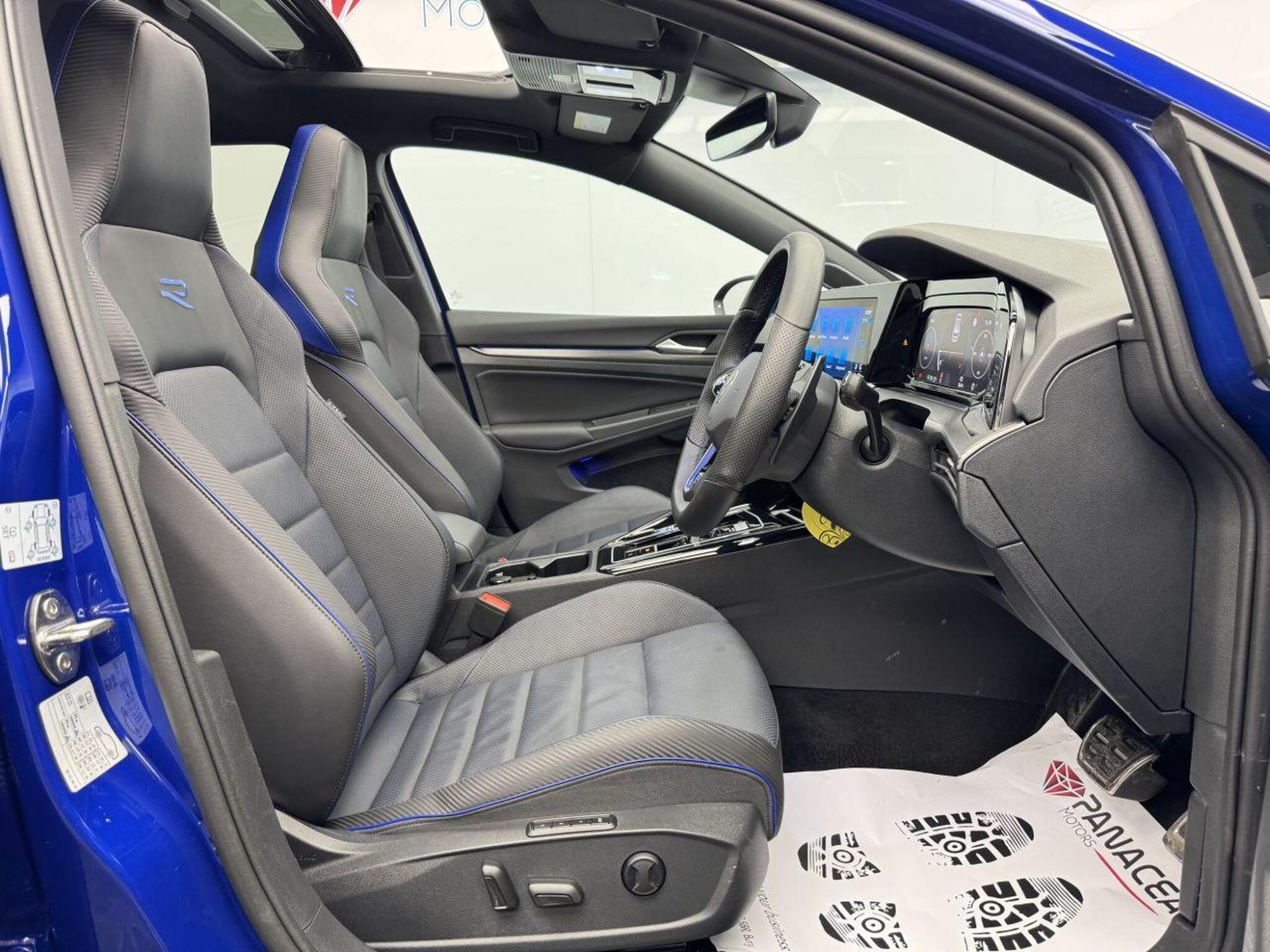 2024 Volkswagen GOLF image 18