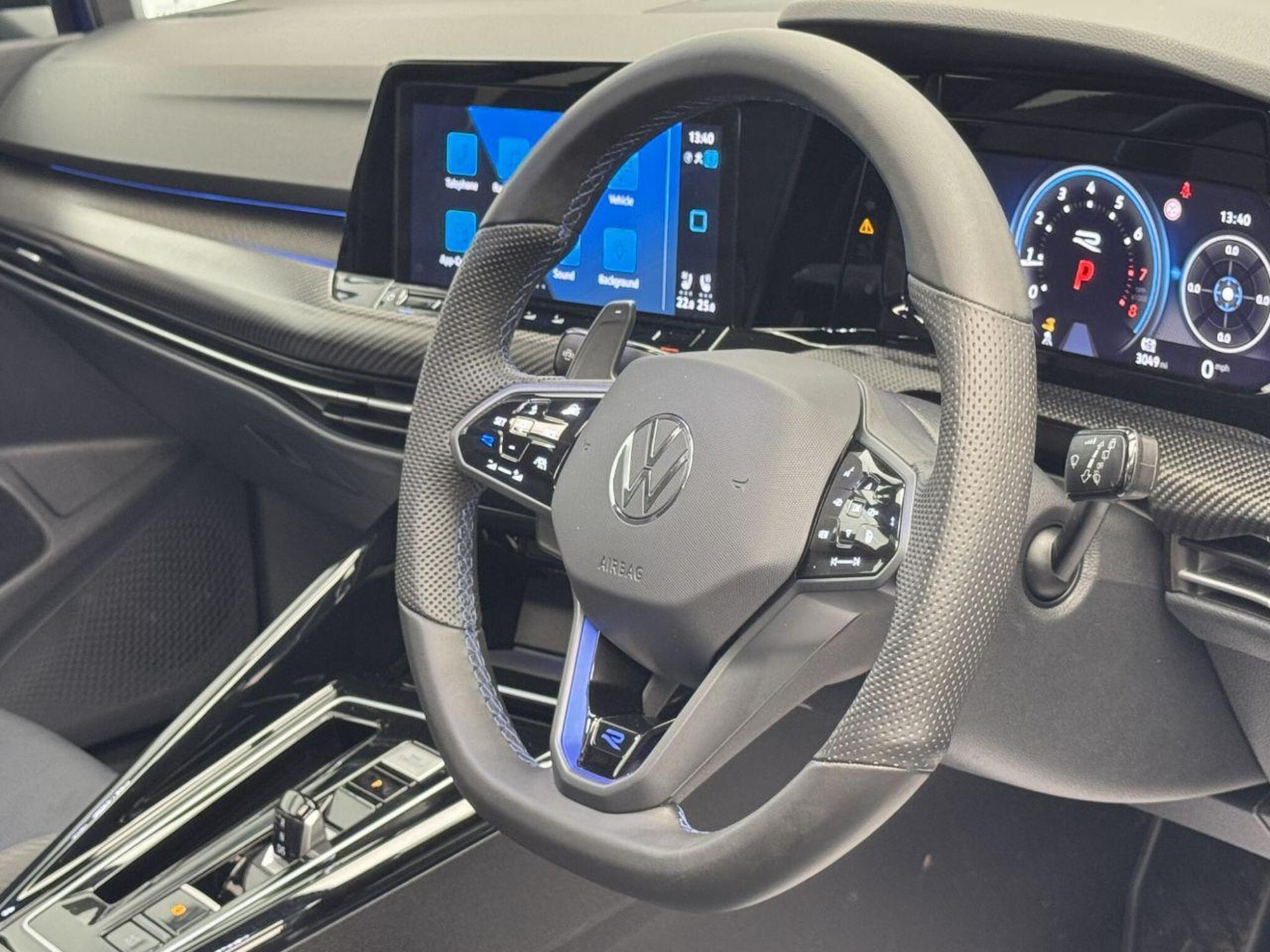 2024 Volkswagen GOLF image 29