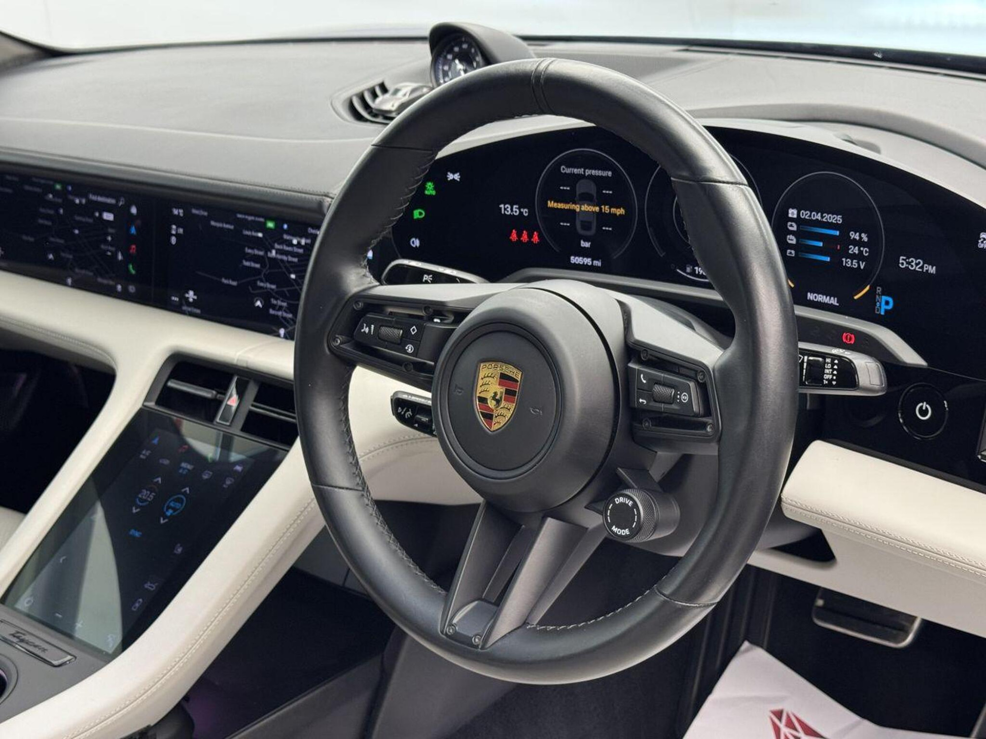 2020 Porsche TAYCAN image 3