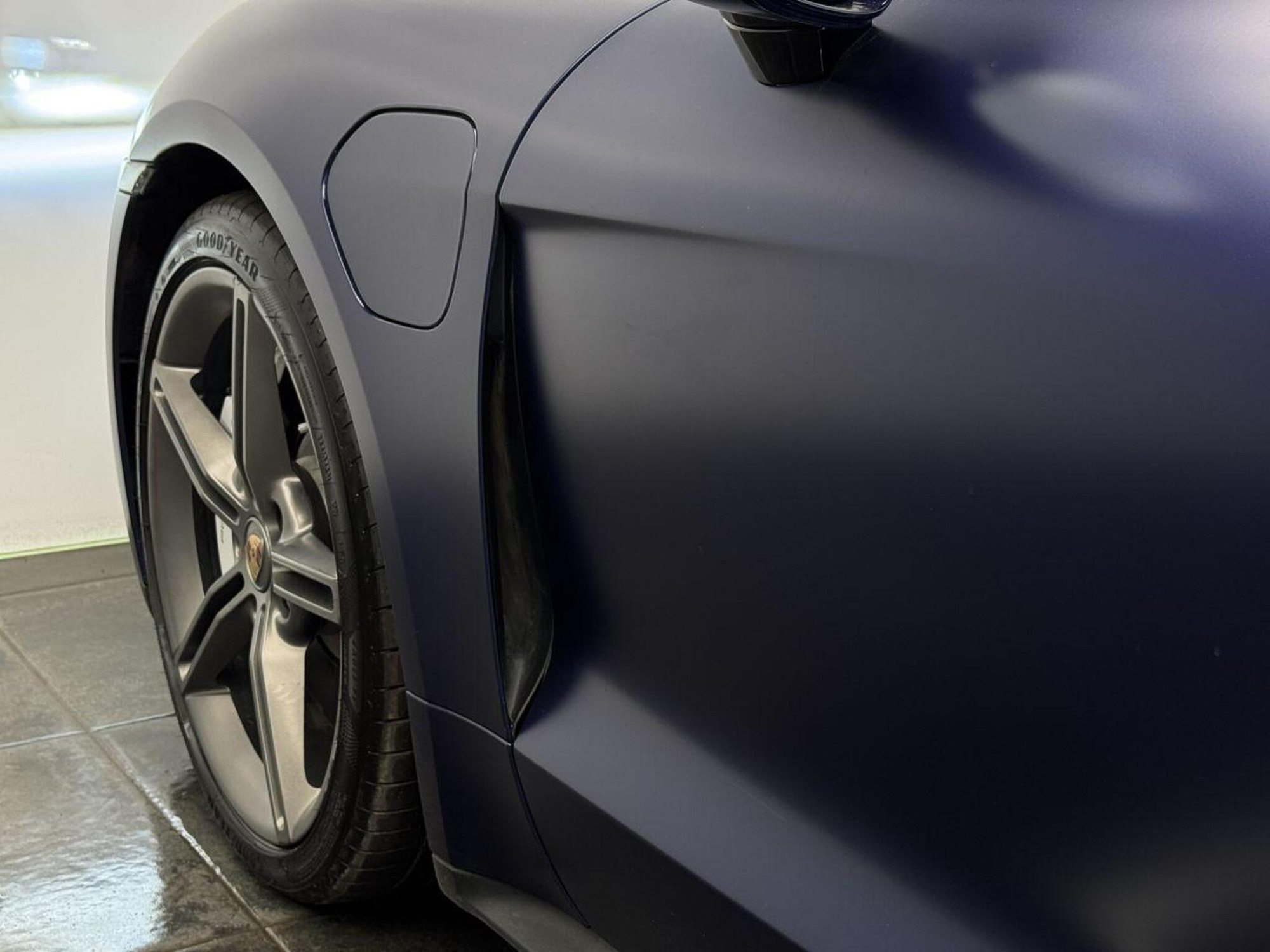2020 Porsche TAYCAN image 42