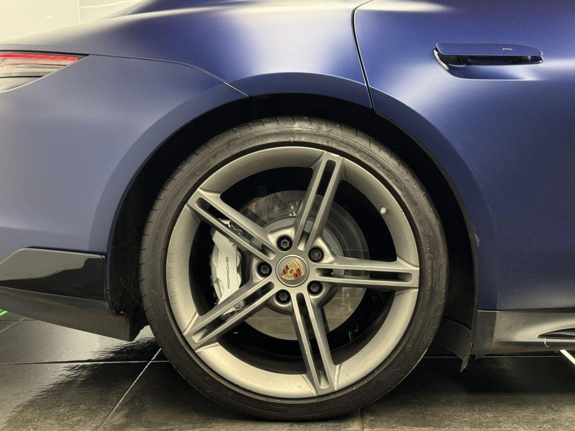 2020 Porsche TAYCAN image 46