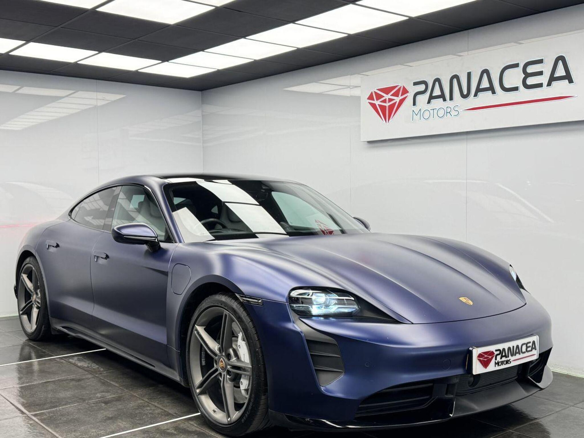 2020 Porsche TAYCAN image 49