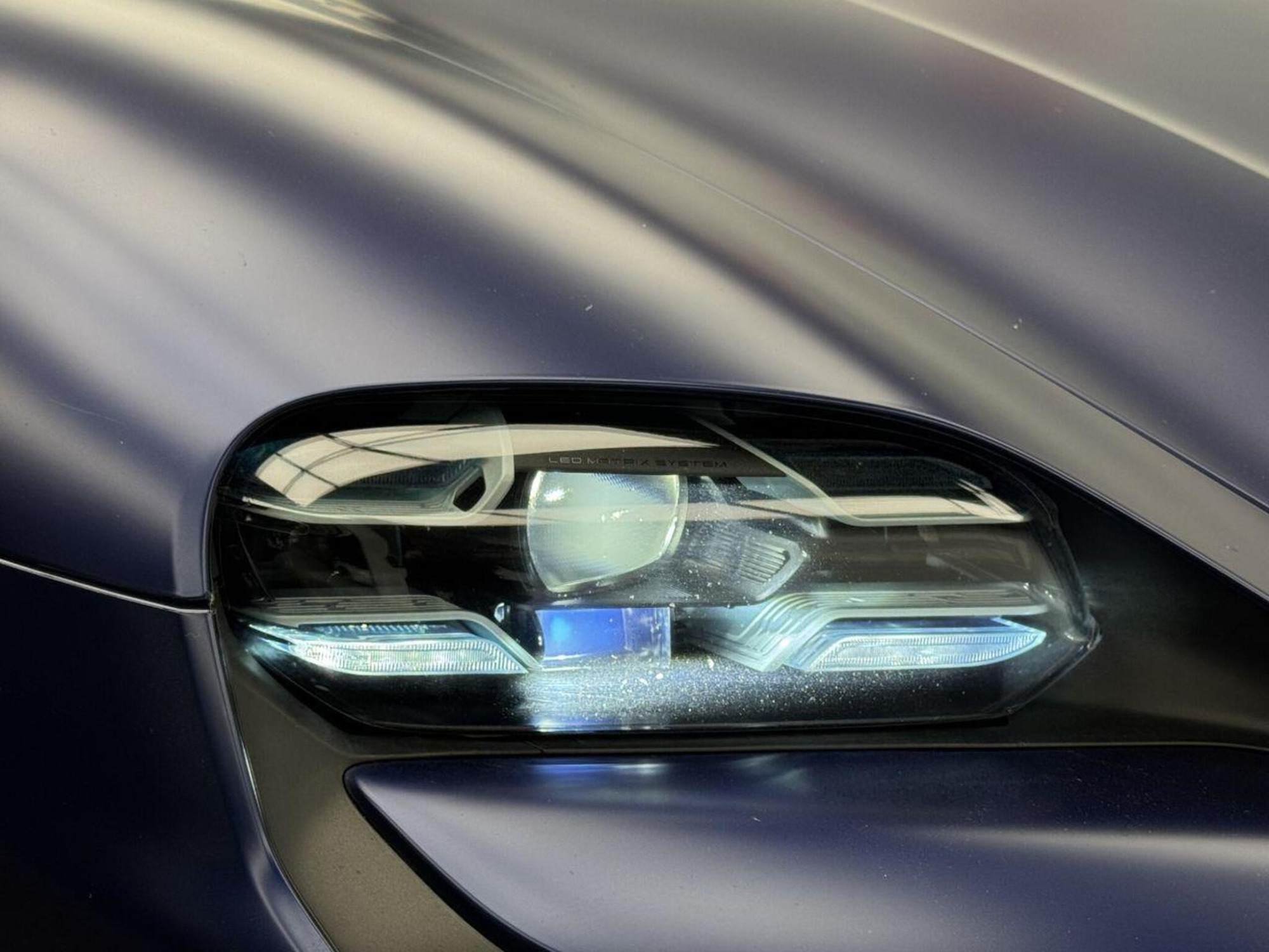 2020 Porsche TAYCAN image 48