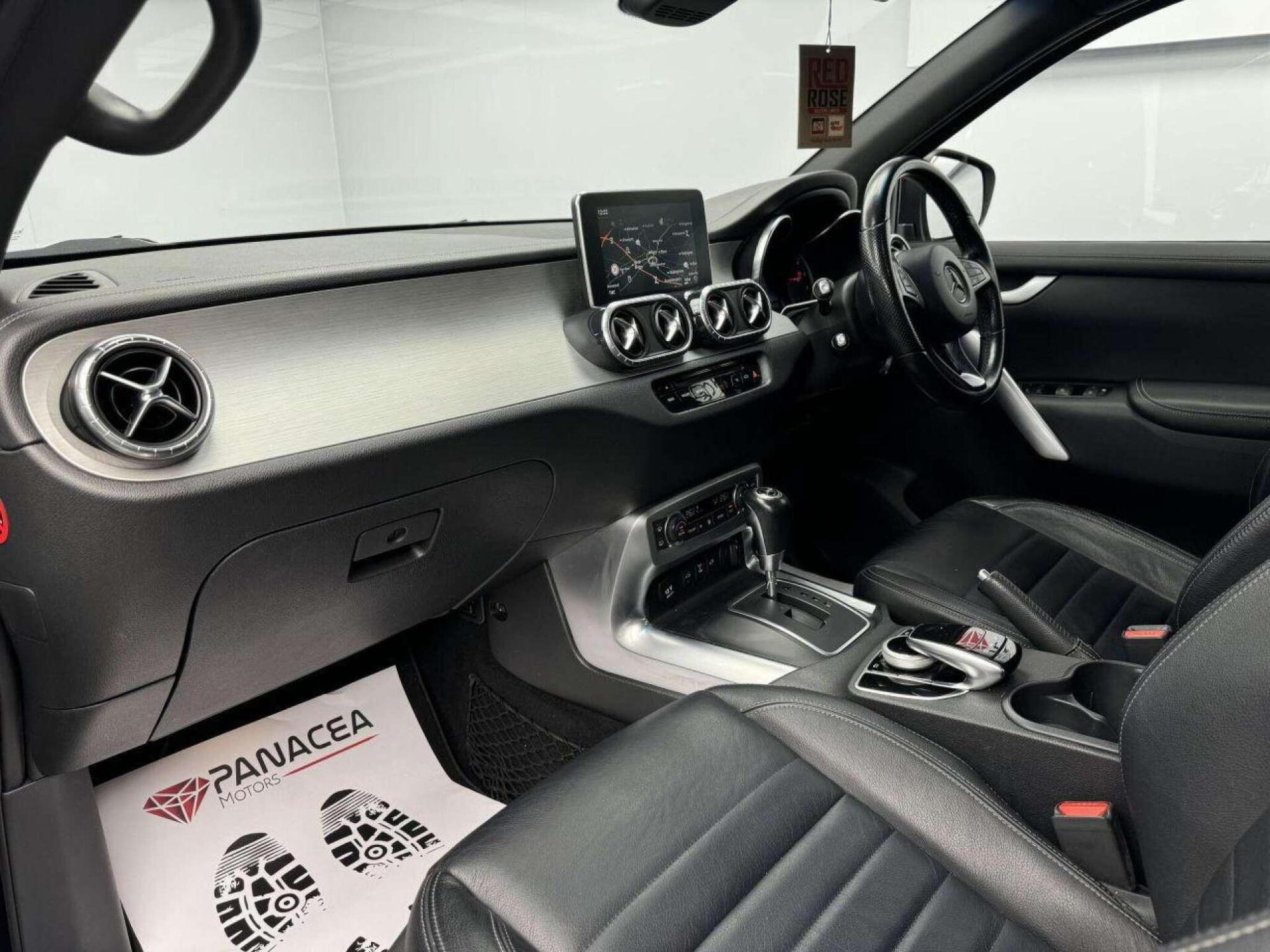 2017 Mercedes-Benz X-CLASS image 14