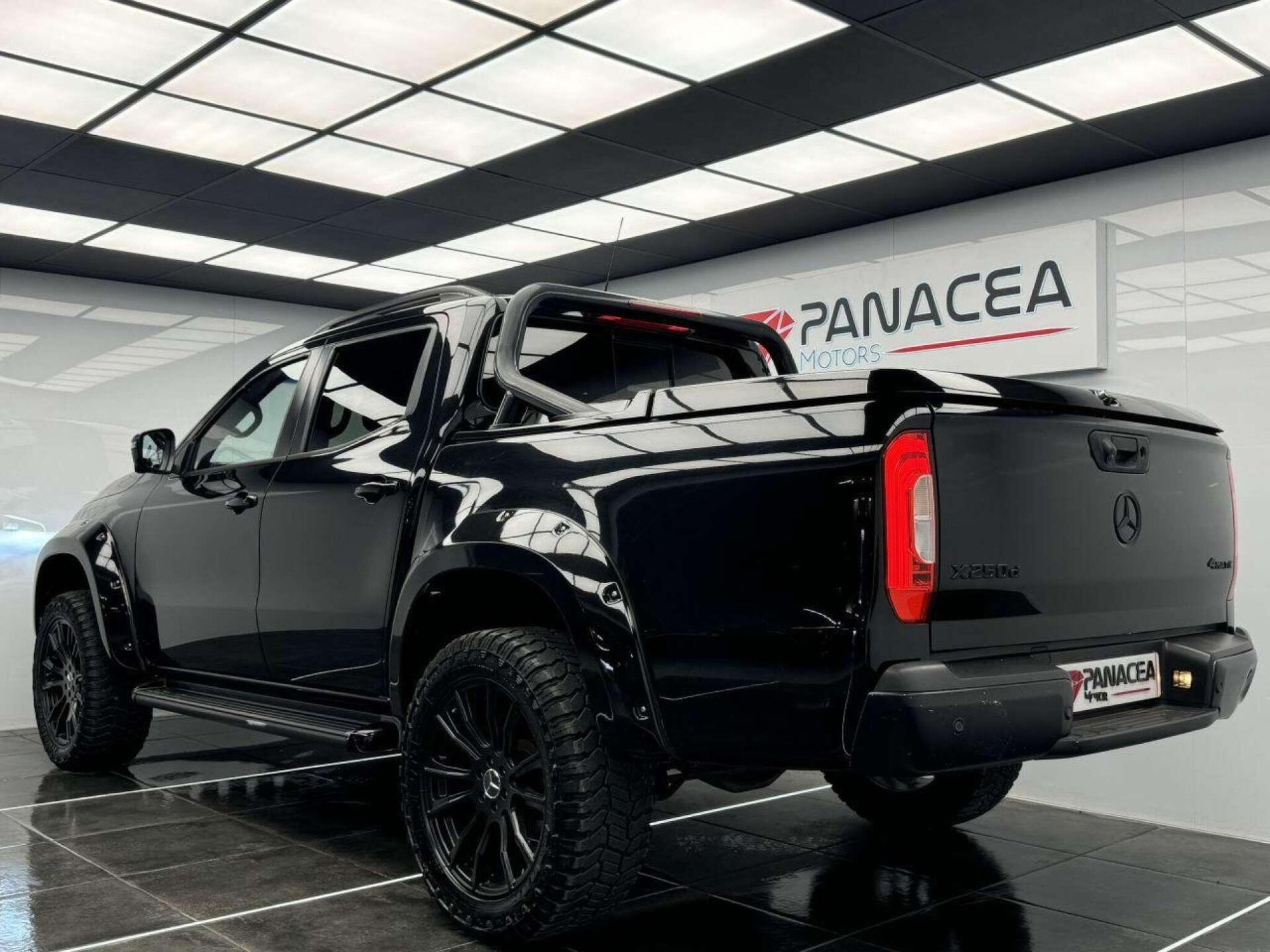 2017 Mercedes-Benz X-CLASS image 5