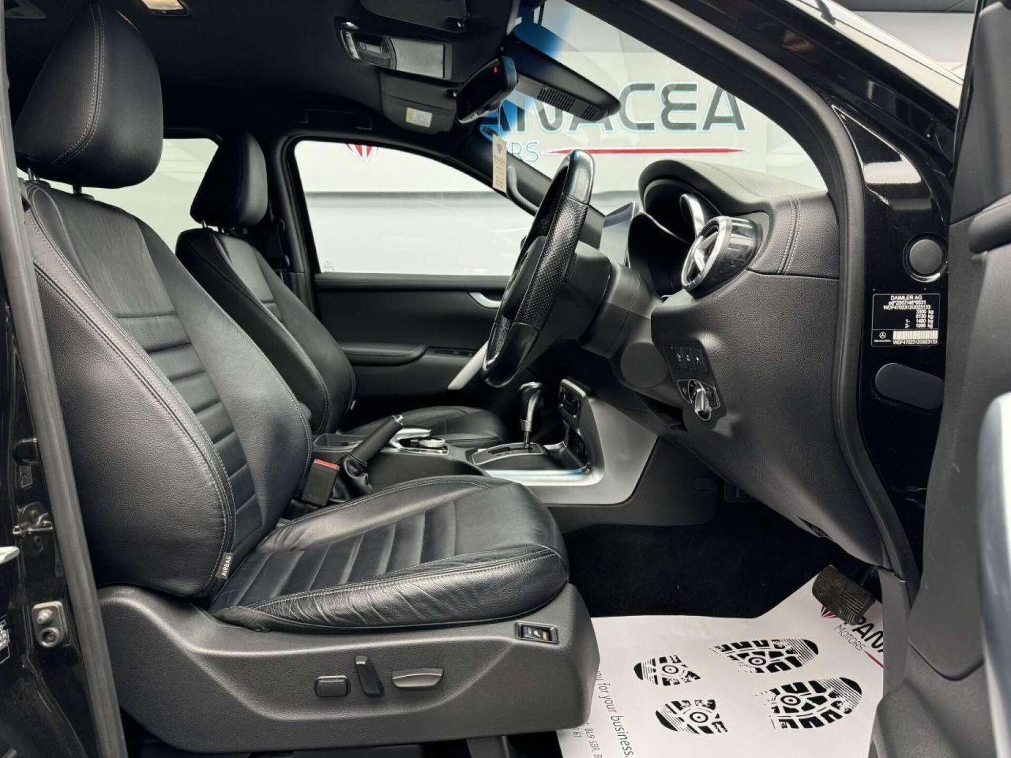 2017 Mercedes-Benz X-CLASS image 3