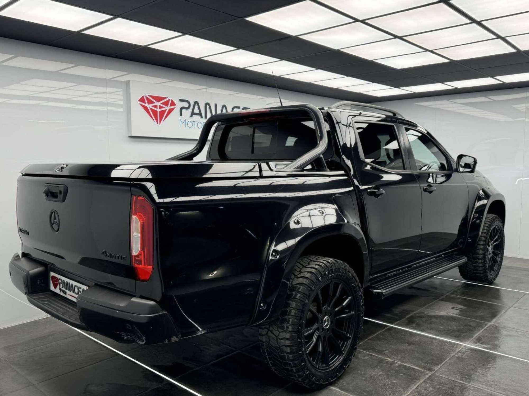 2017 Mercedes-Benz X-CLASS image 16
