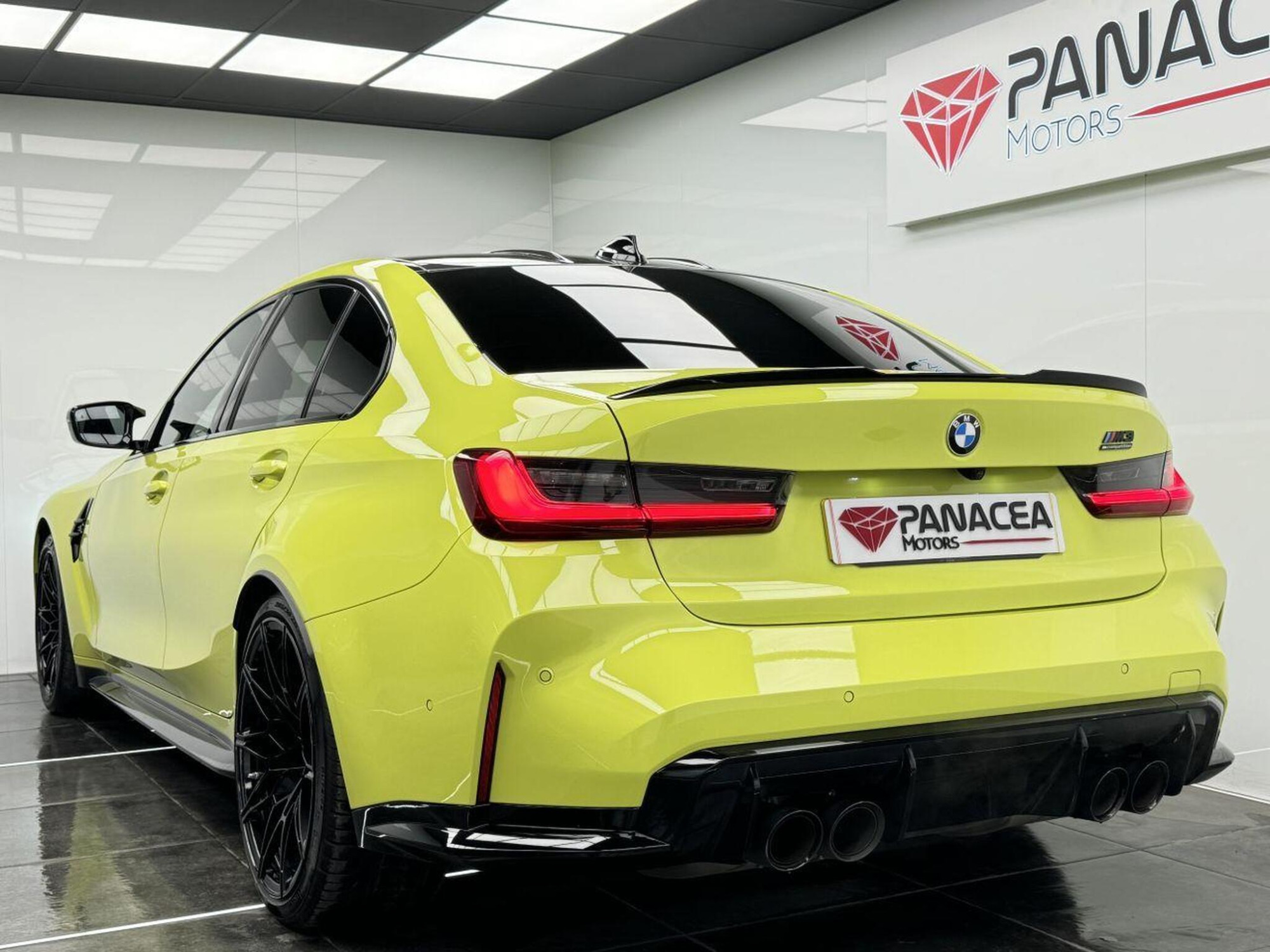 2022 BMW M3 image 22