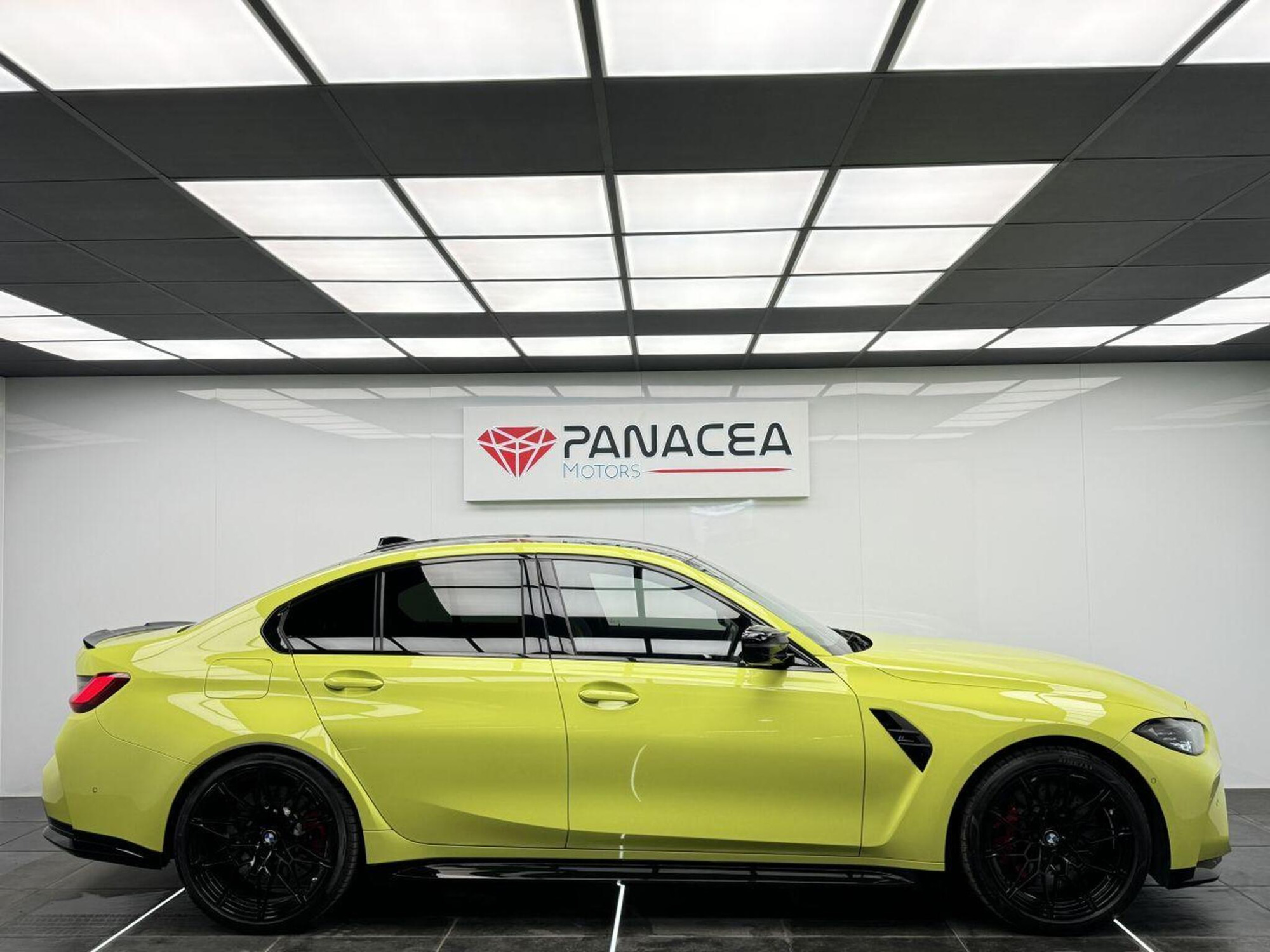 2022 BMW M3 image 8