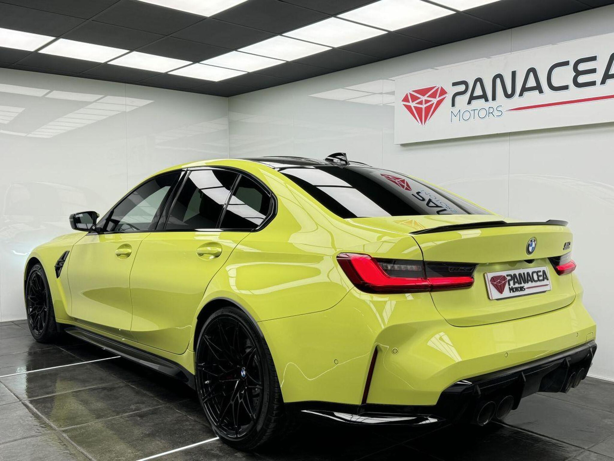 2022 BMW M3 image 5