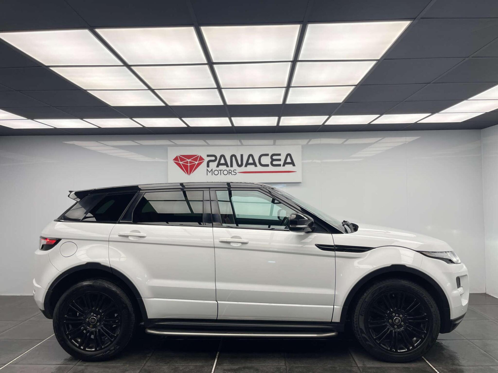 2013 Land Rover RANGE ROVER EVOQUE image 2