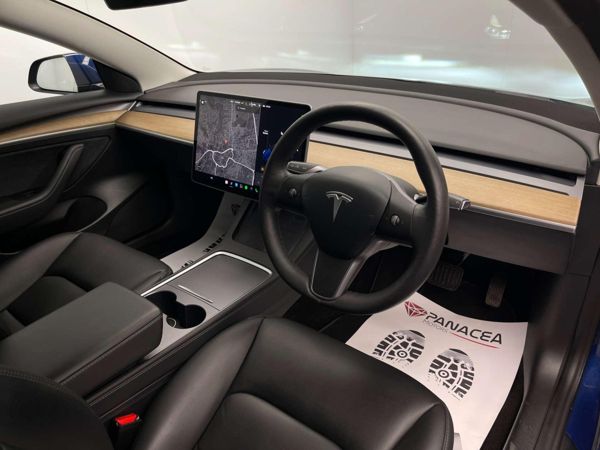 2021 Tesla Model 3 image 11