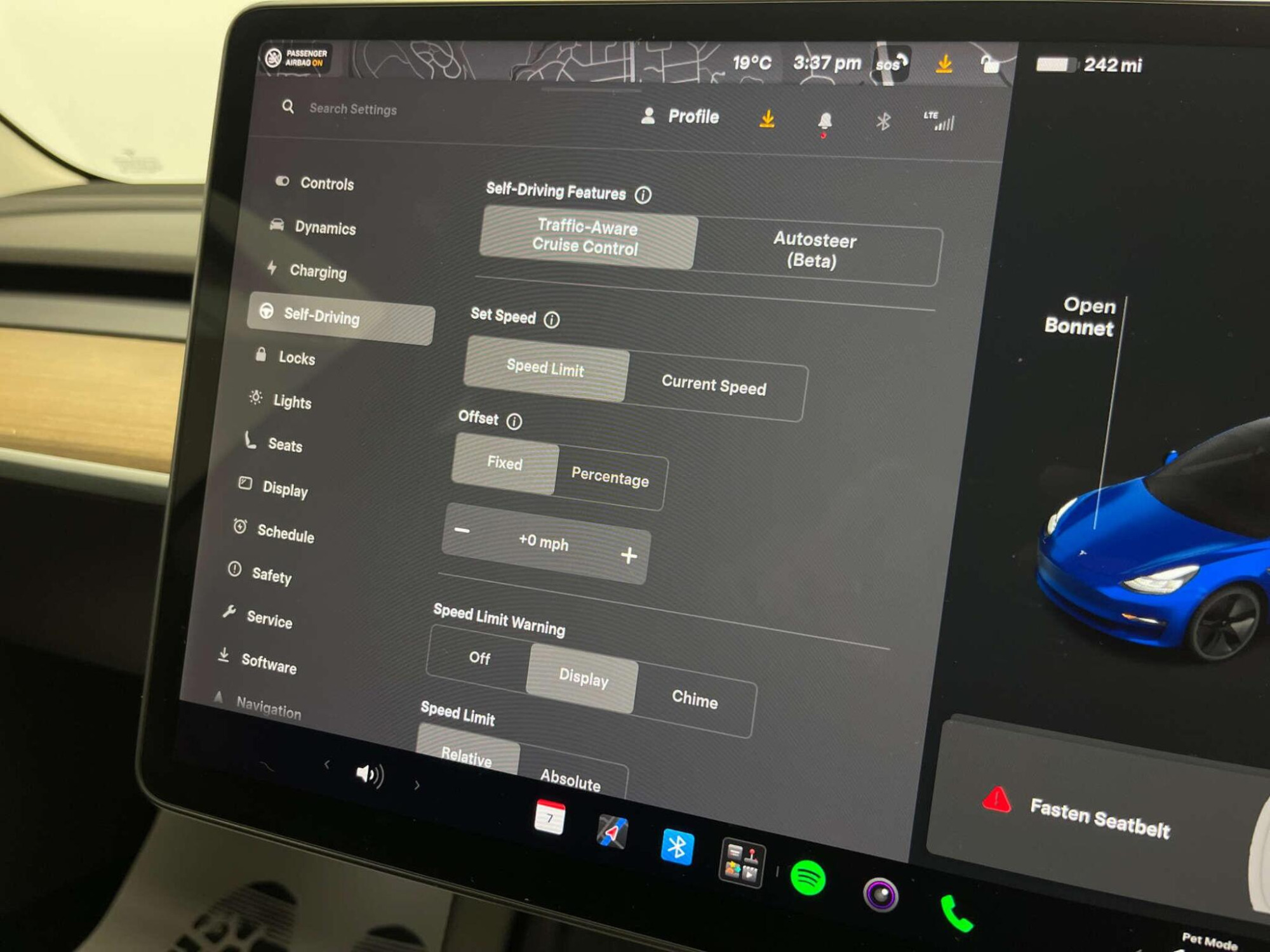 2021 Tesla Model 3 image 21
