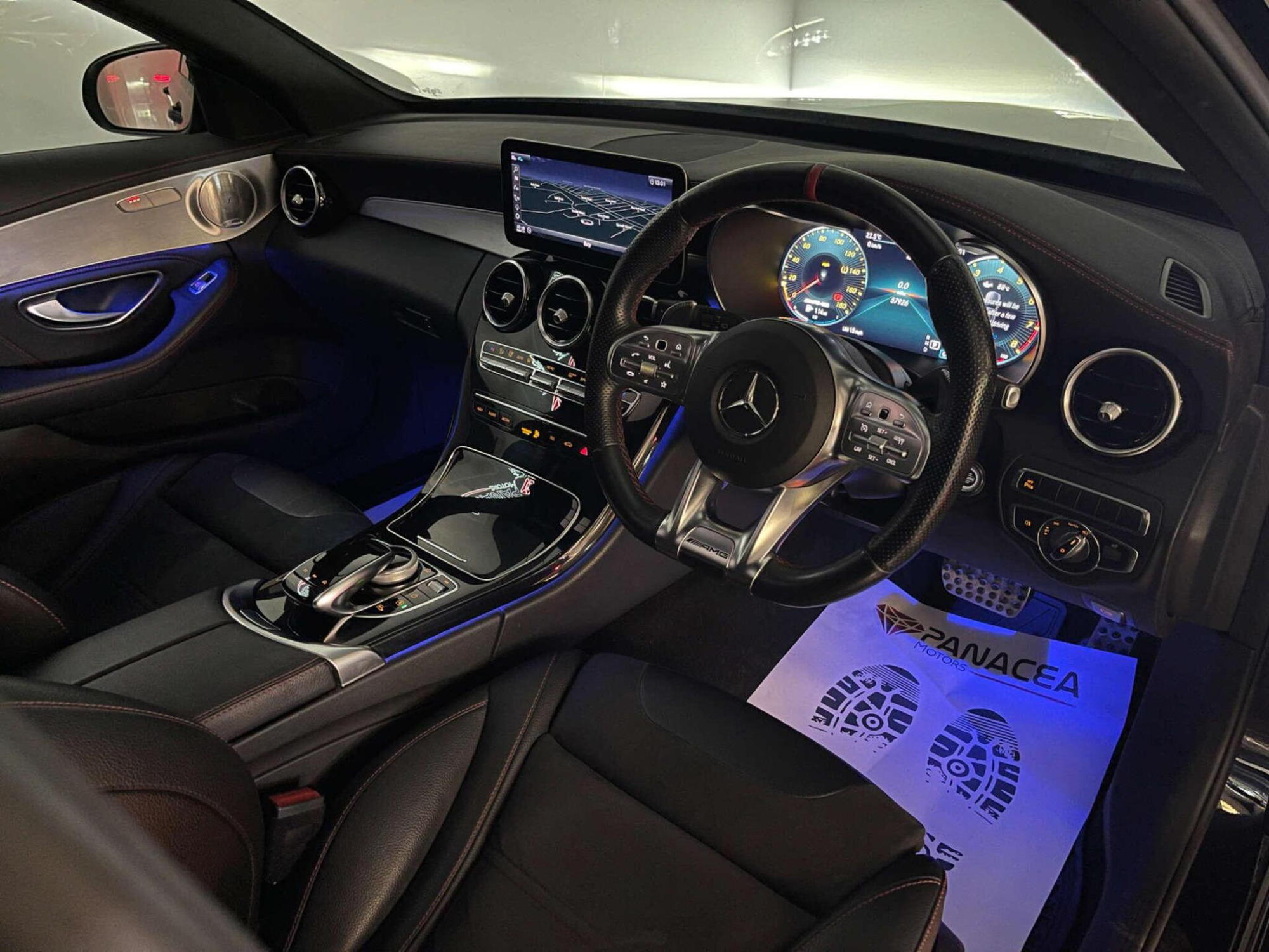 2019 Mercedes-Benz C-CLASS image 2