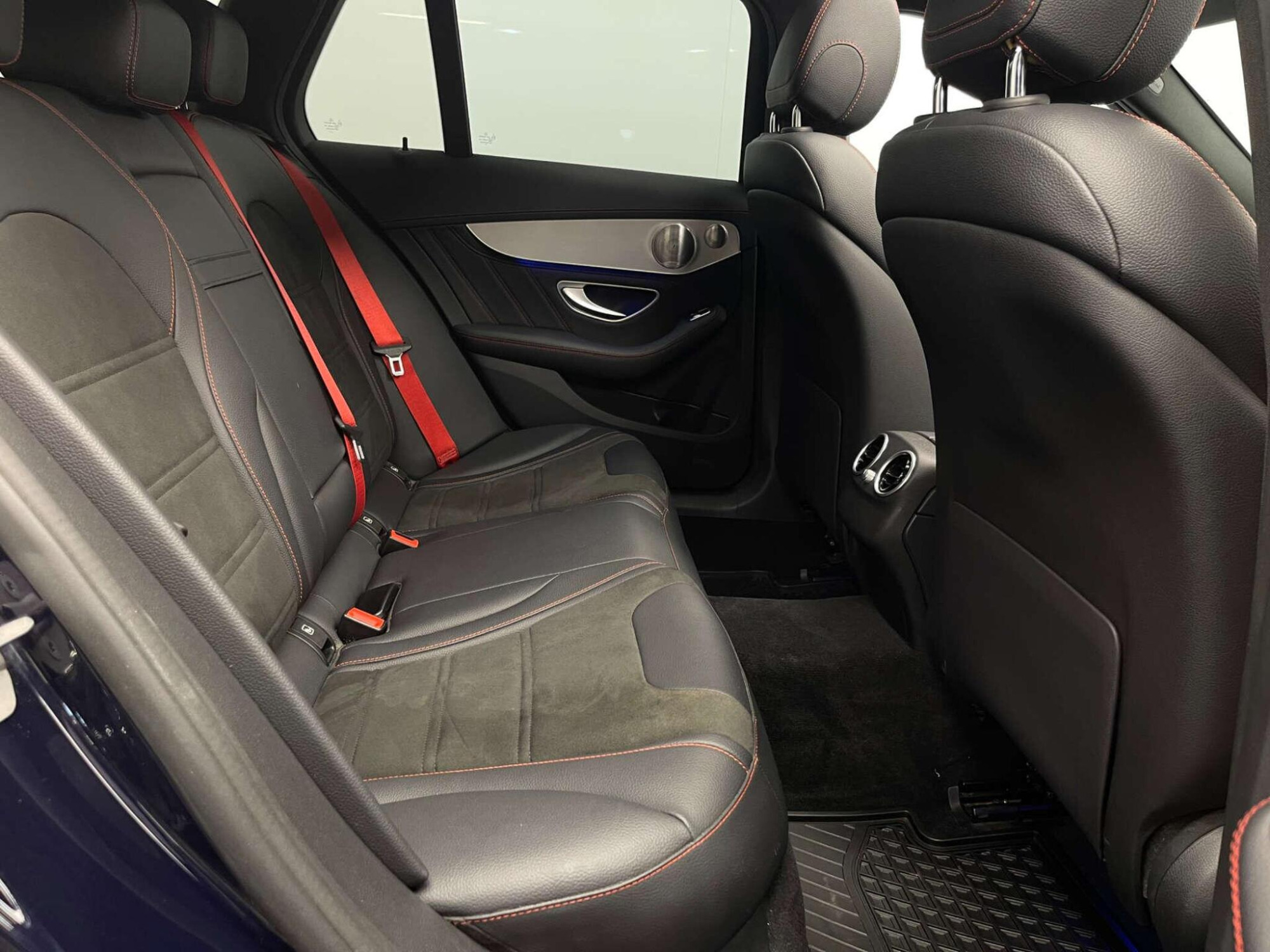 2019 Mercedes-Benz C-CLASS image 24