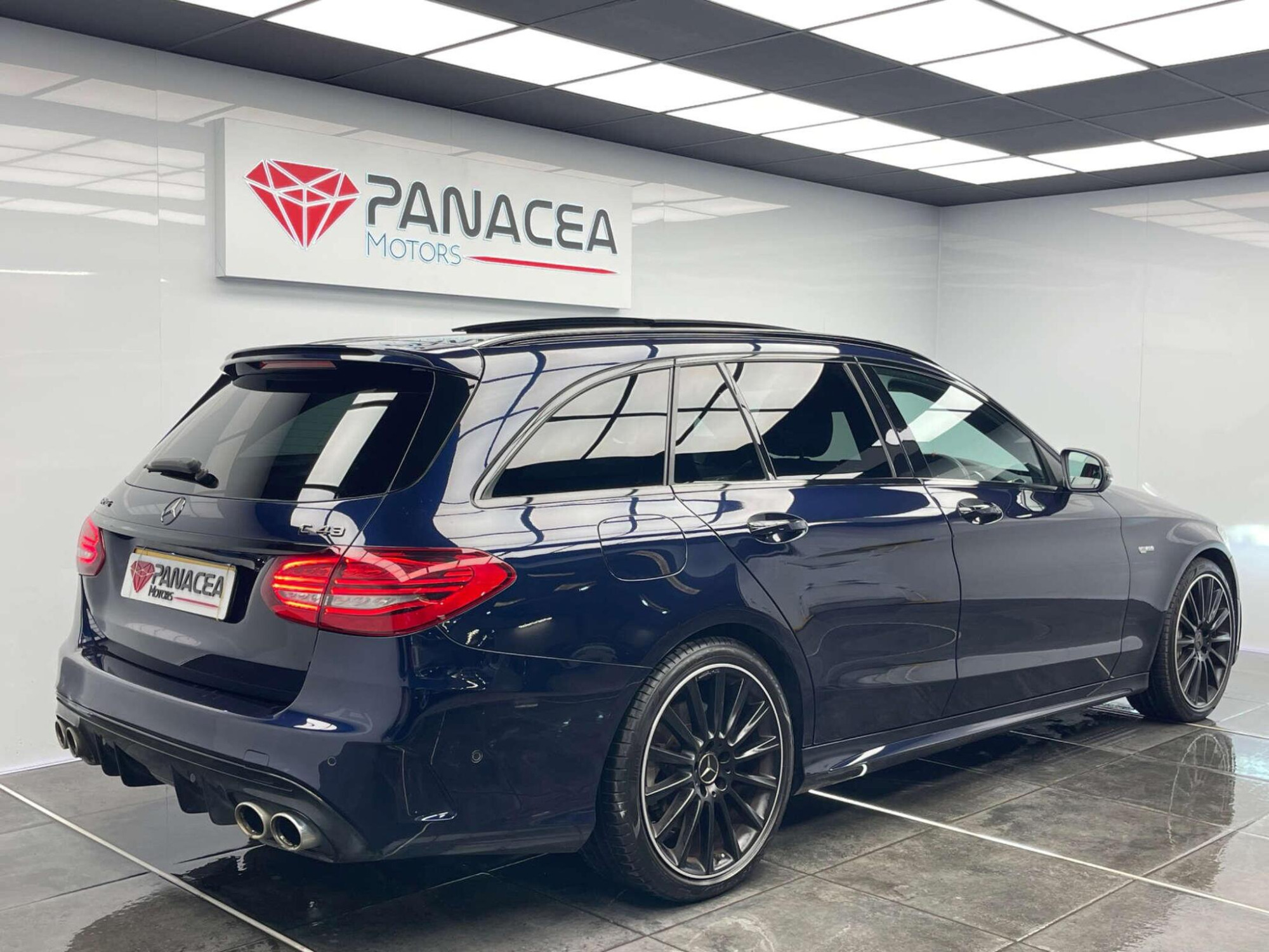 2019 Mercedes-Benz C-CLASS image 4