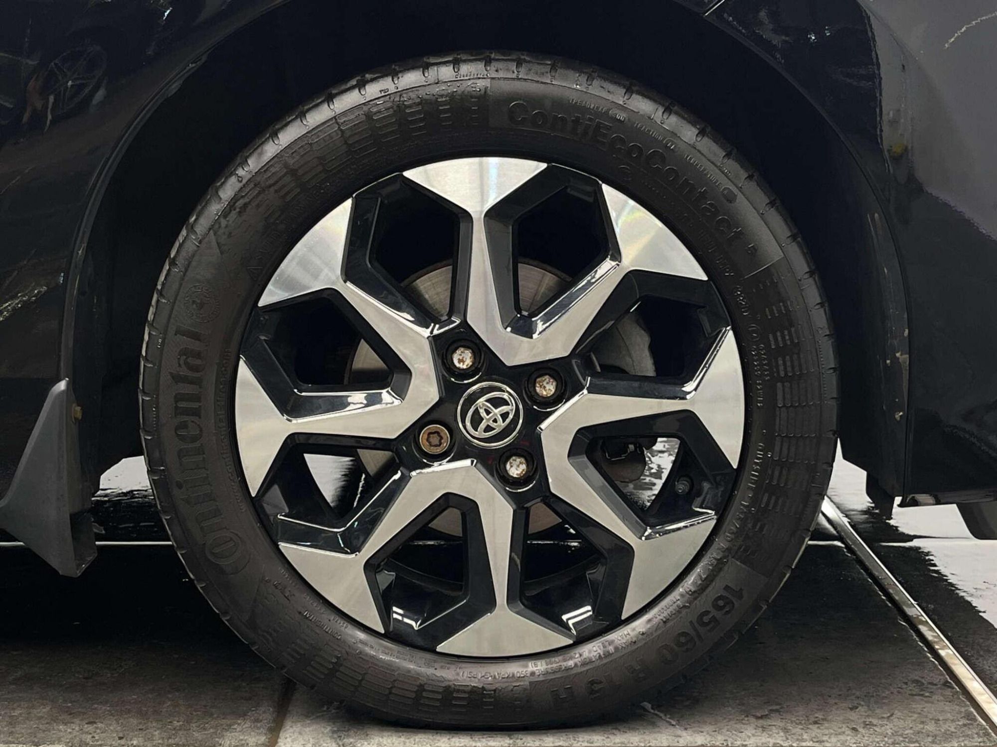 2020 Toyota AYGO image 21