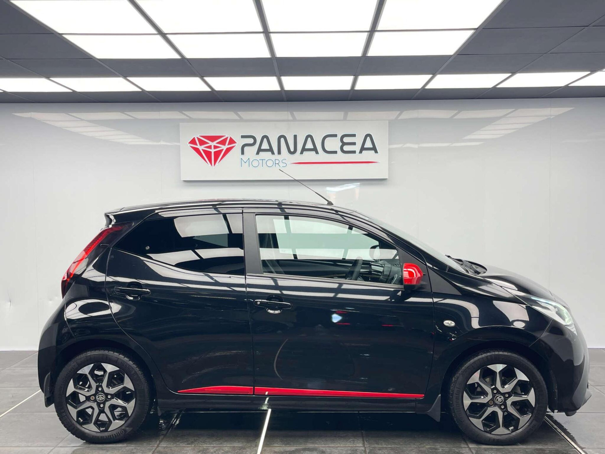 2020 Toyota AYGO image 2