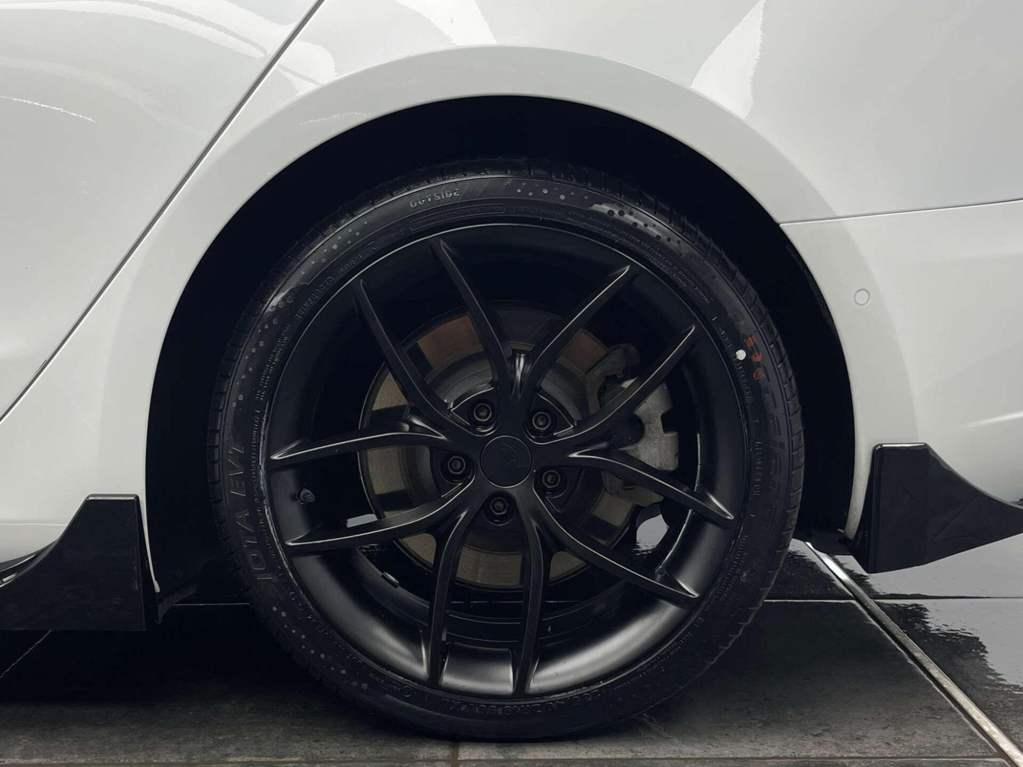 2020 Tesla Model 3 image 43