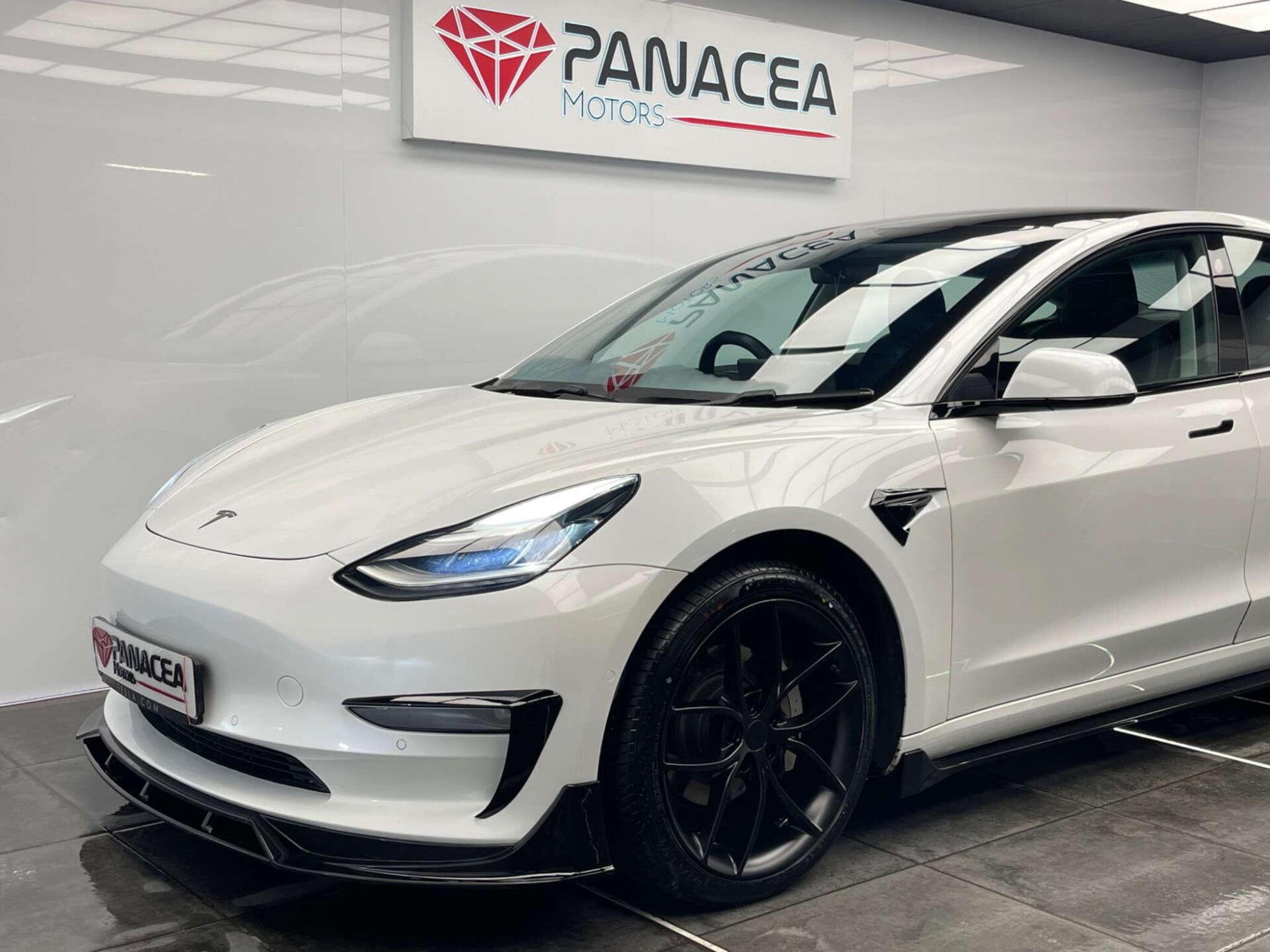 2020 Tesla Model 3 image 6