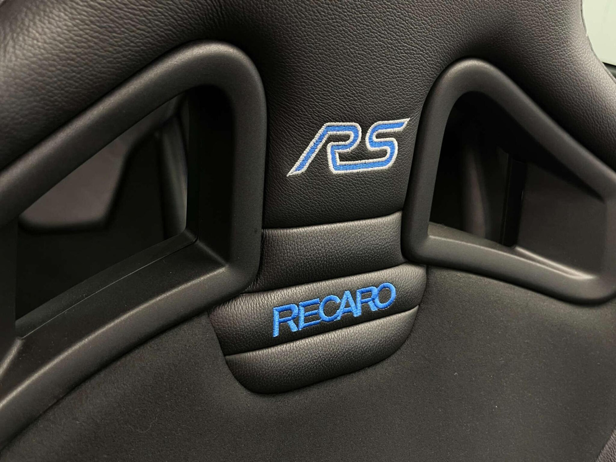 2016 Ford FOCUS image 15