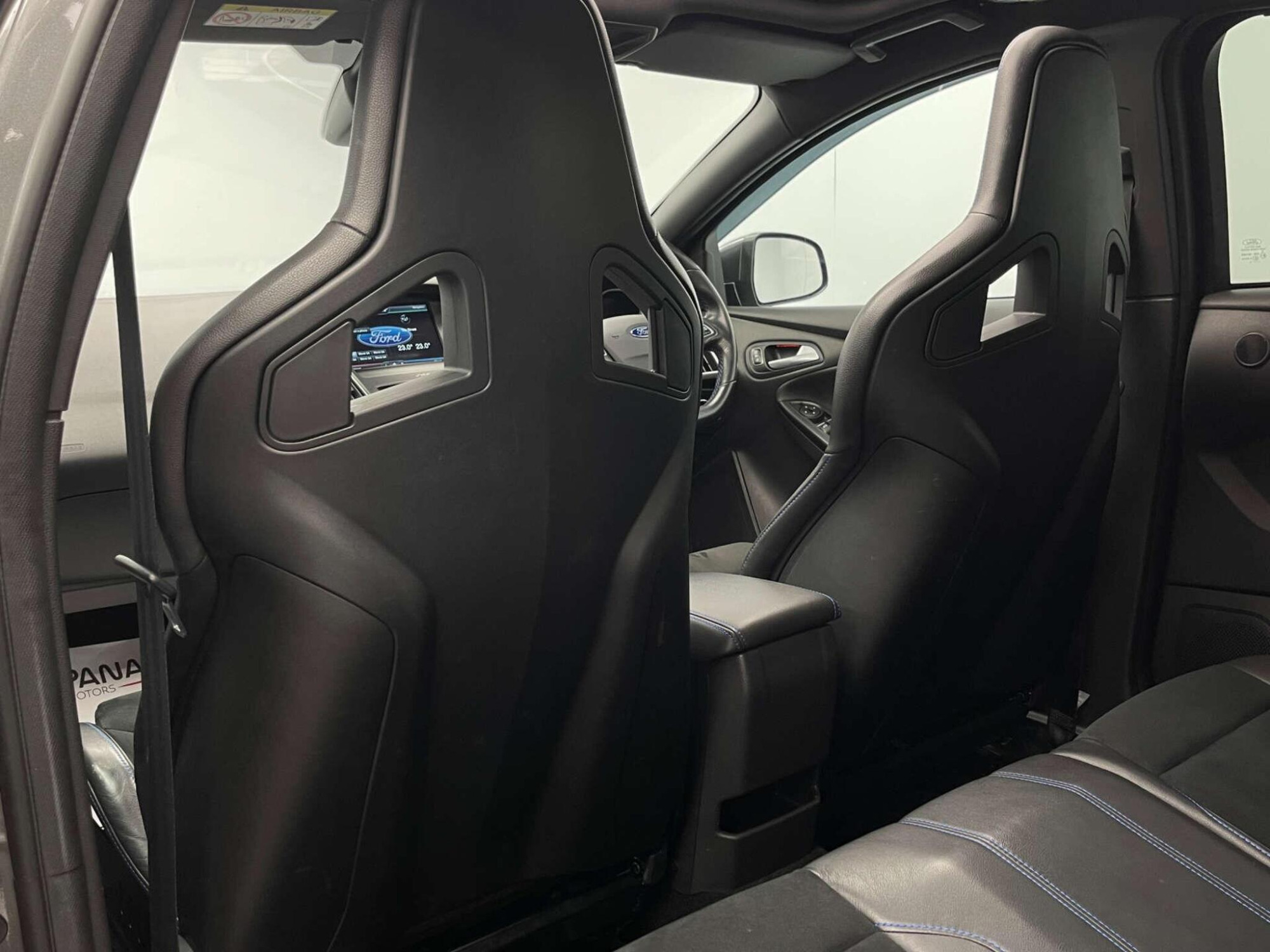 2016 Ford FOCUS image 42