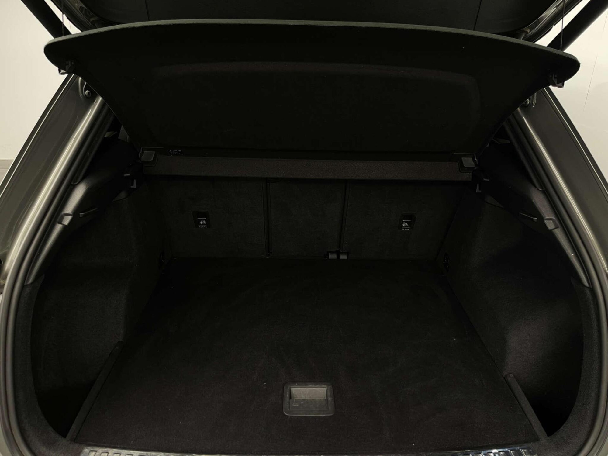 2020 Audi Q3 image 39