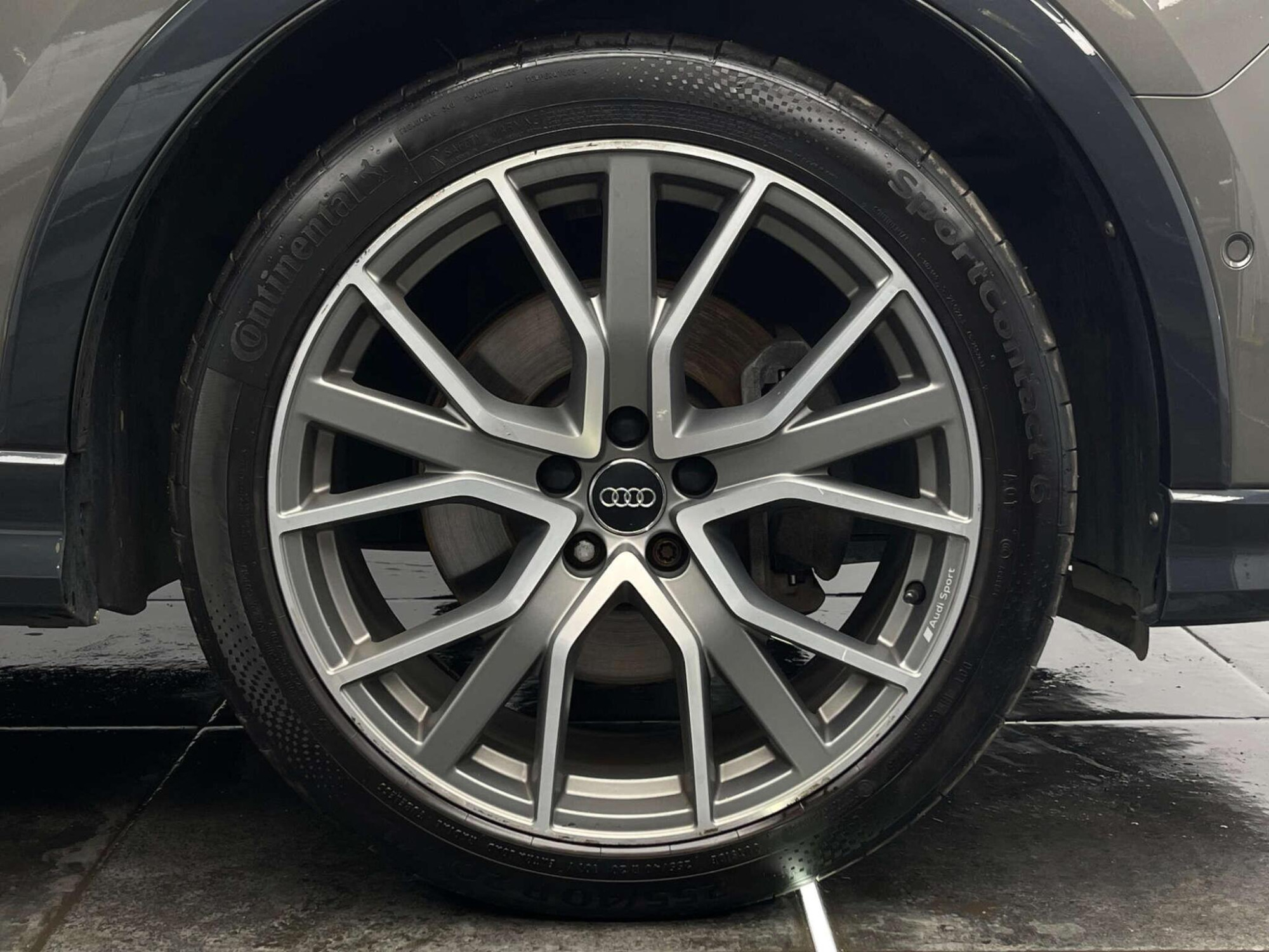2020 Audi Q3 image 47