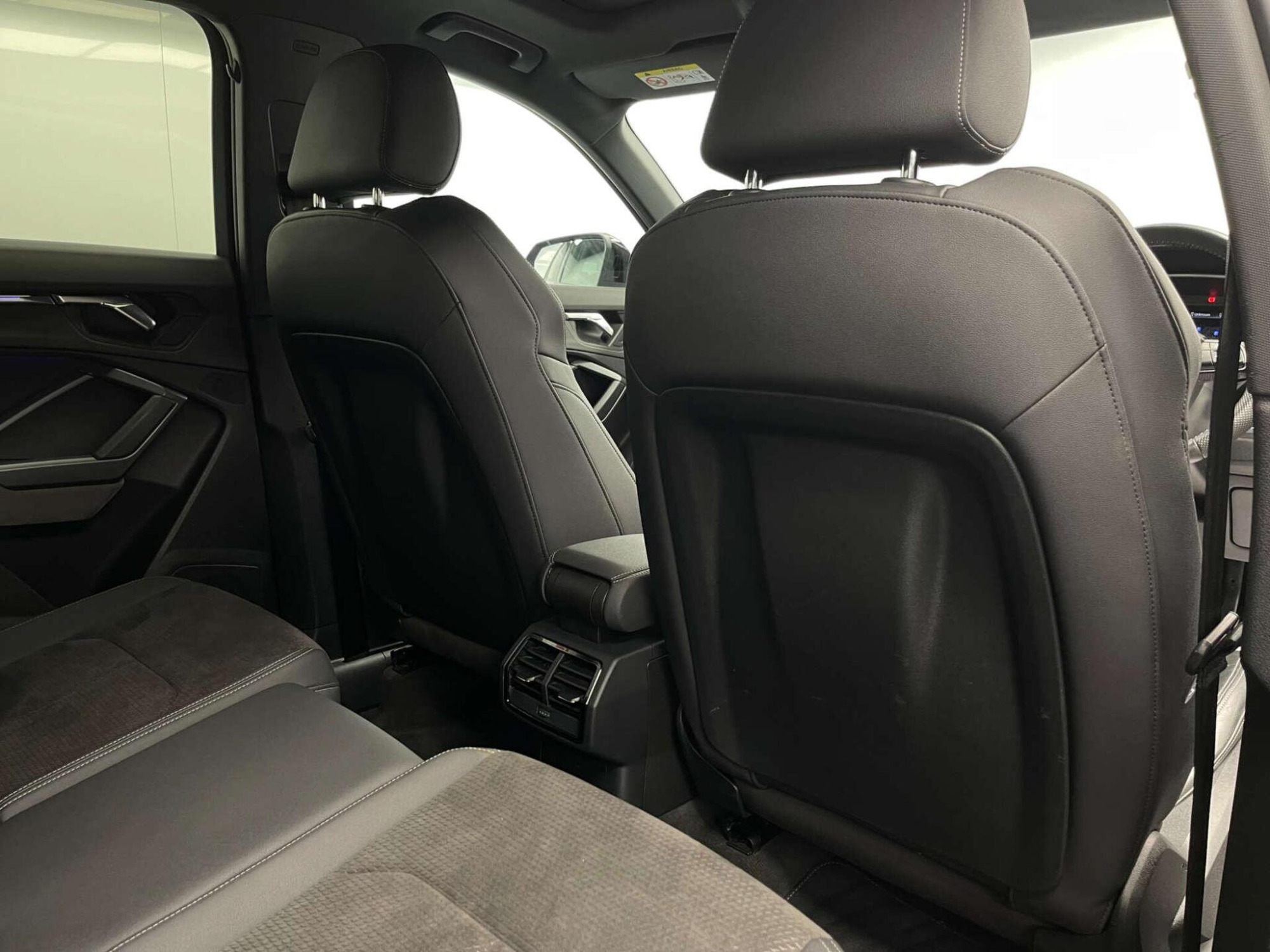 2020 Audi Q3 image 30