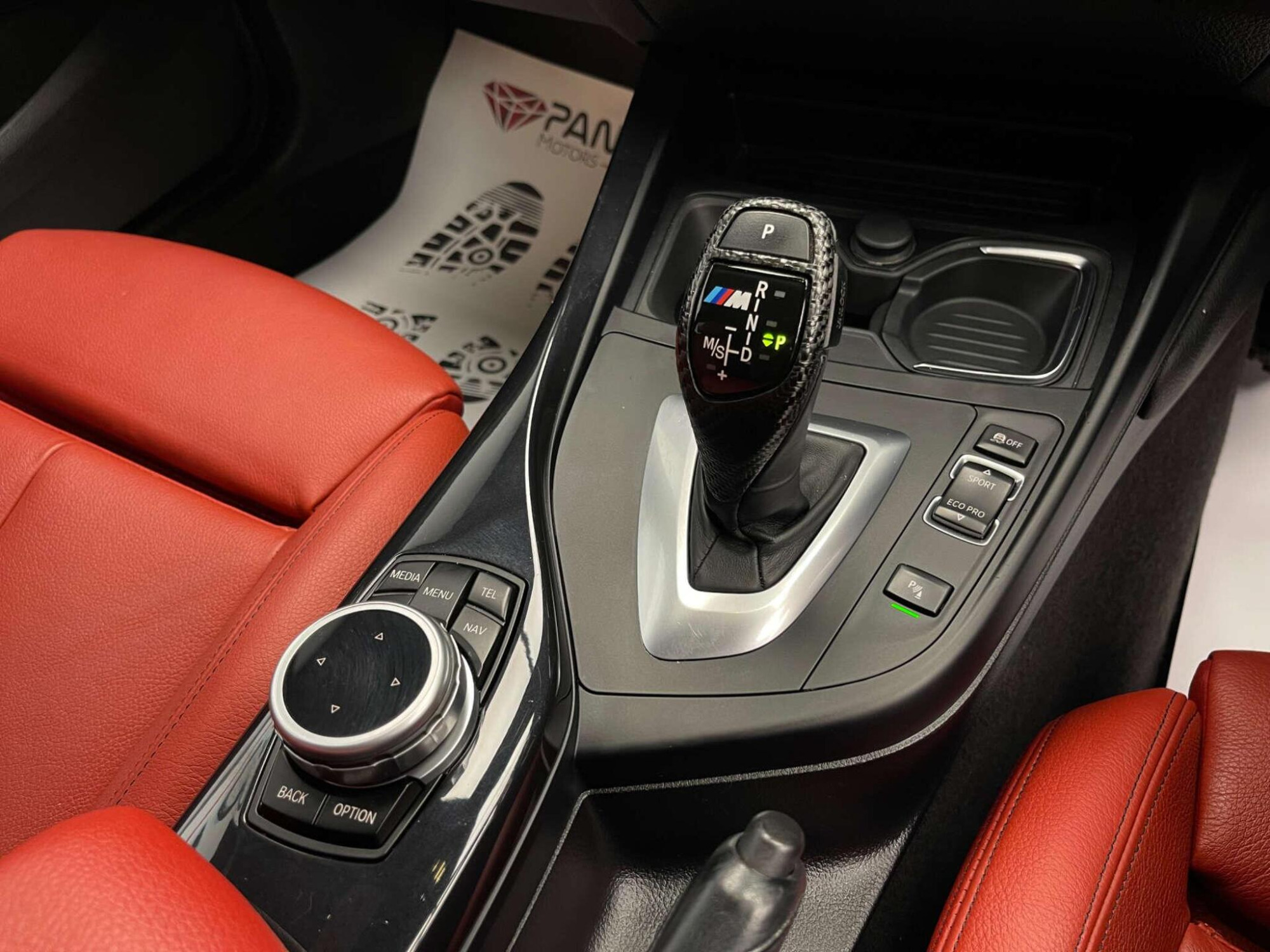 2015 BMW 1 SERIES image 23
