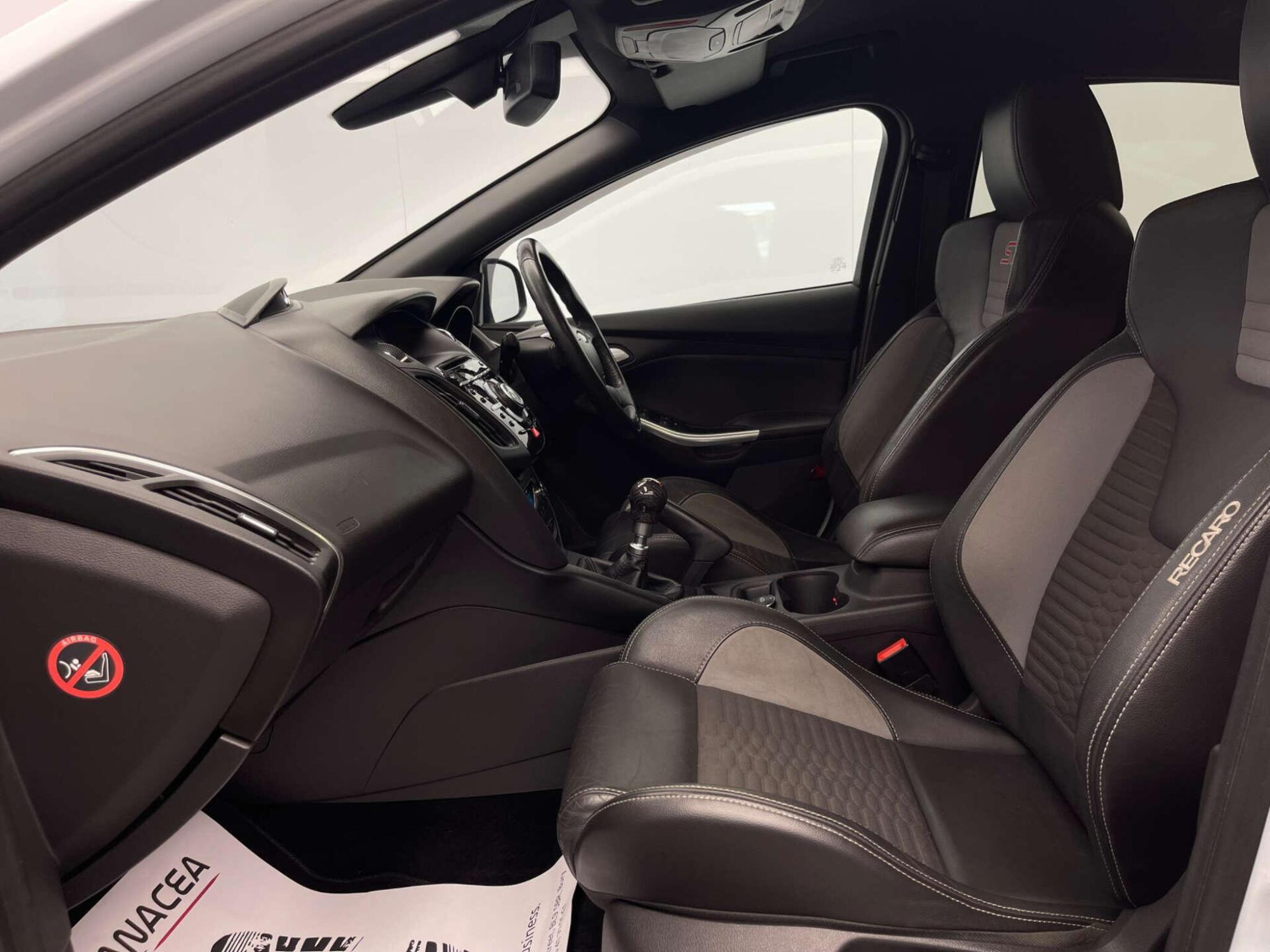 2012 Ford FOCUS image 31