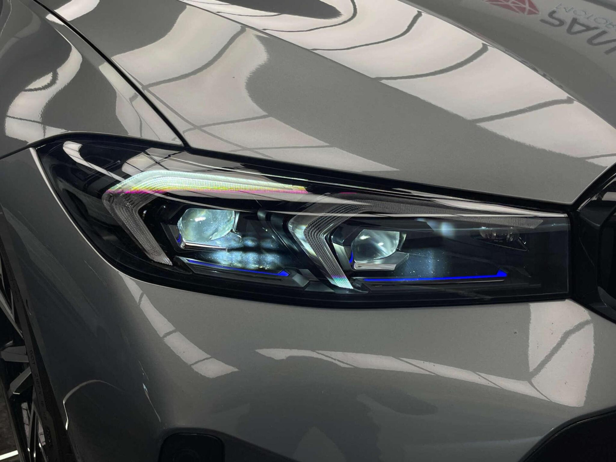 2022 BMW 3 SERIES image 18