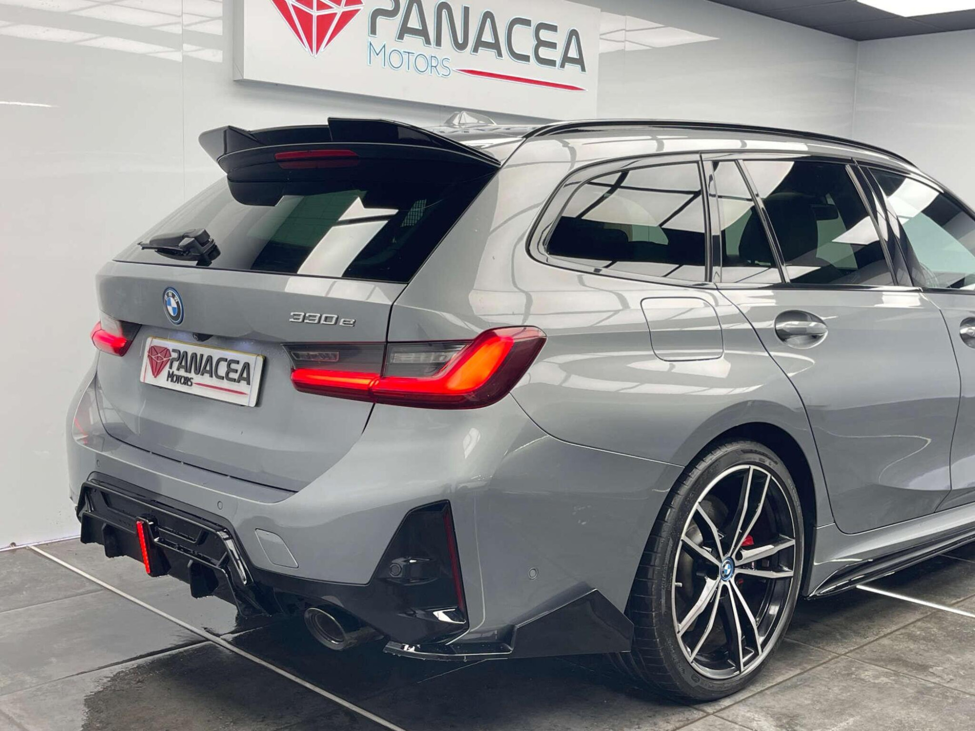 2022 BMW 3 SERIES image 39