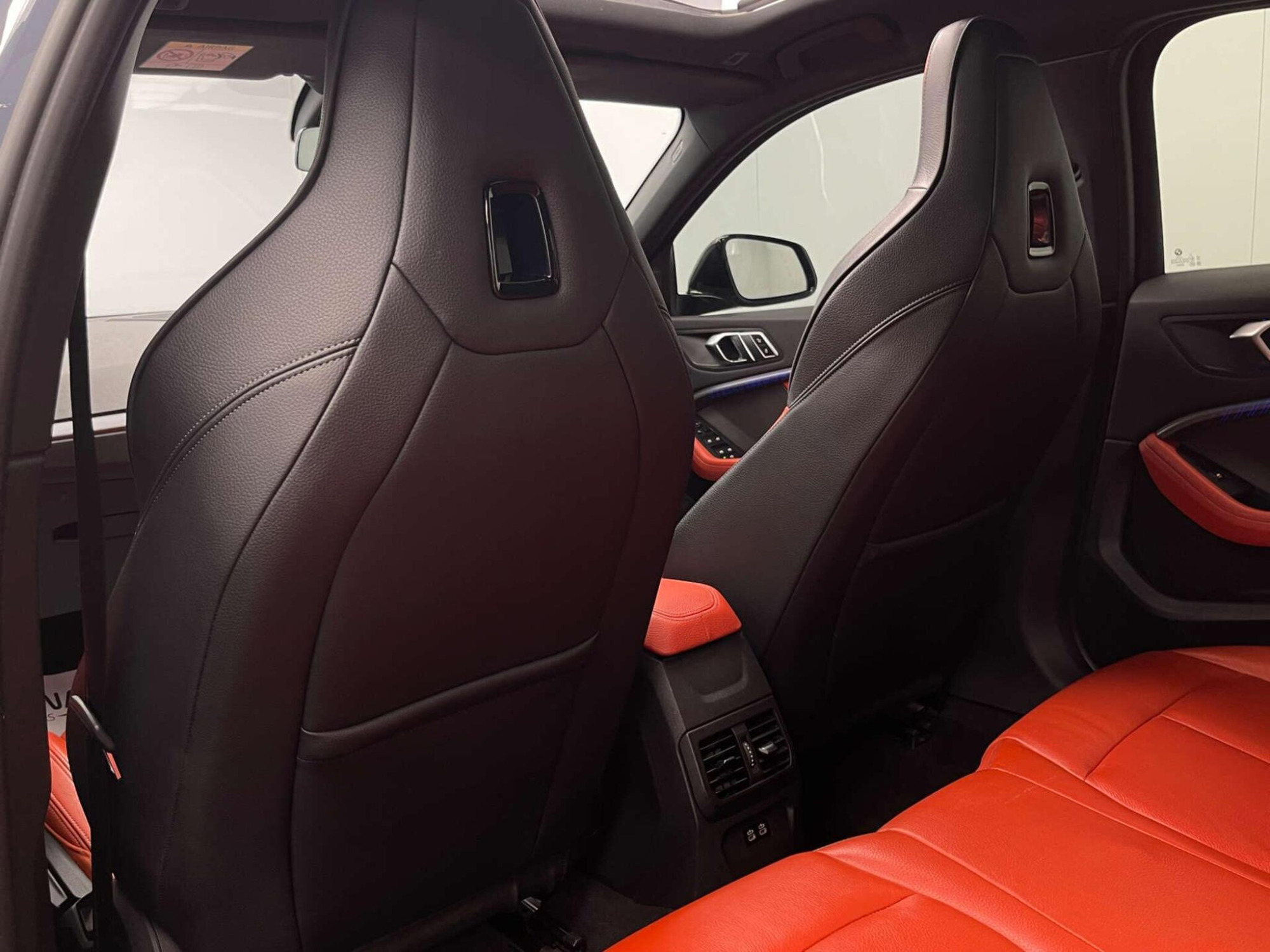 2020 BMW 1 SERIES image 39